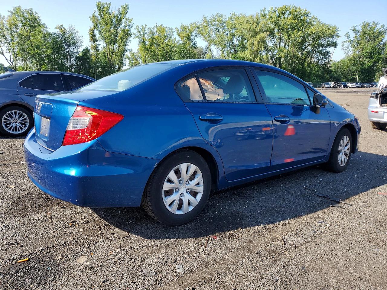 2012 Honda Civic Lx Blue vin: 2HGFB2F58CH584636