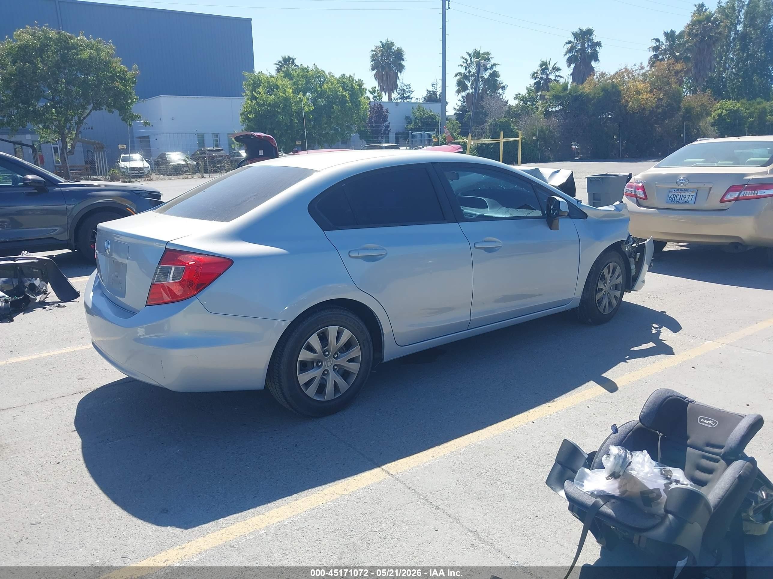 2012 Honda Civic Lx Blue vin: 2HGFB2F58CH595345