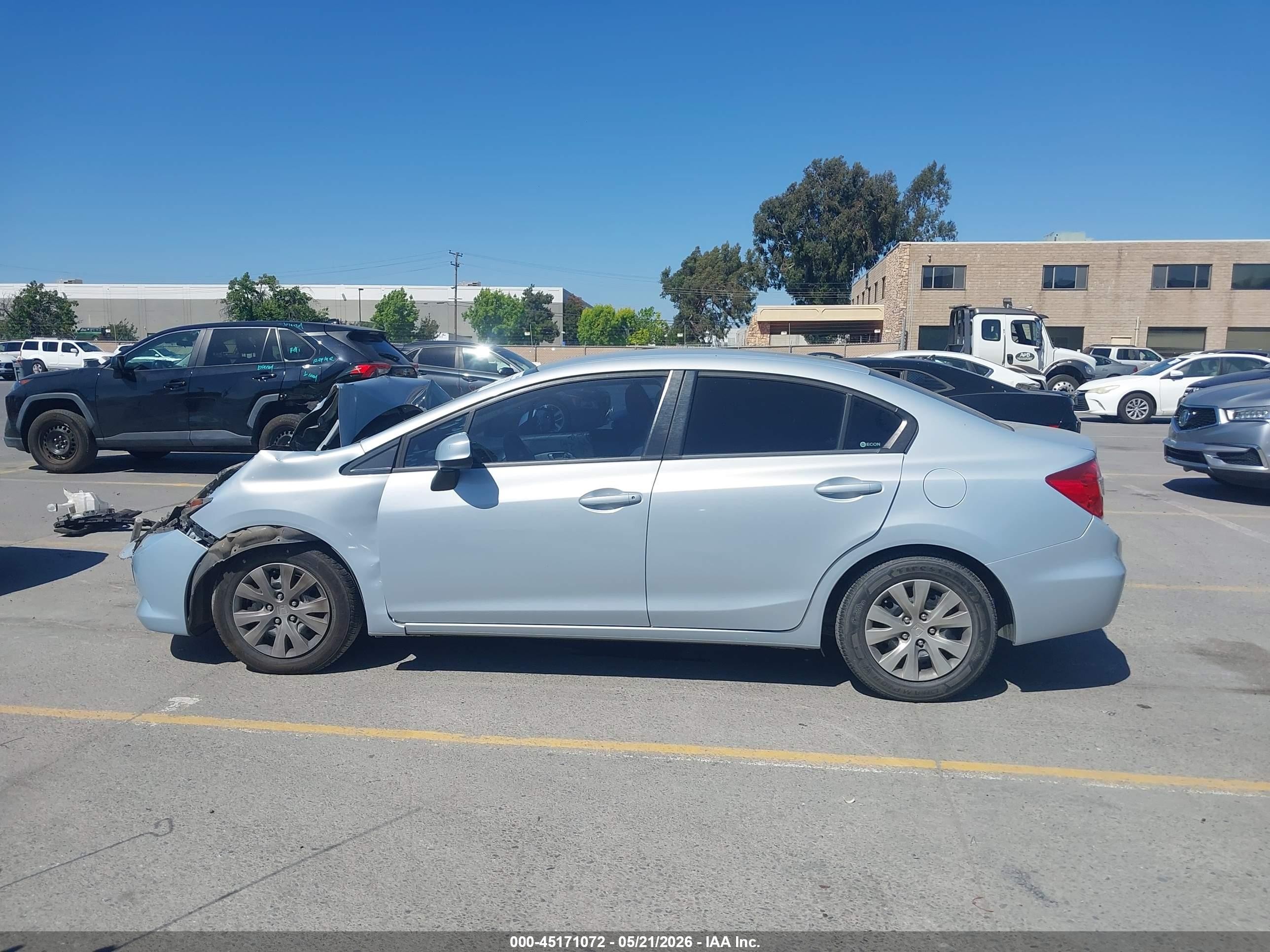 2012 Honda Civic Lx Blue vin: 2HGFB2F58CH595345