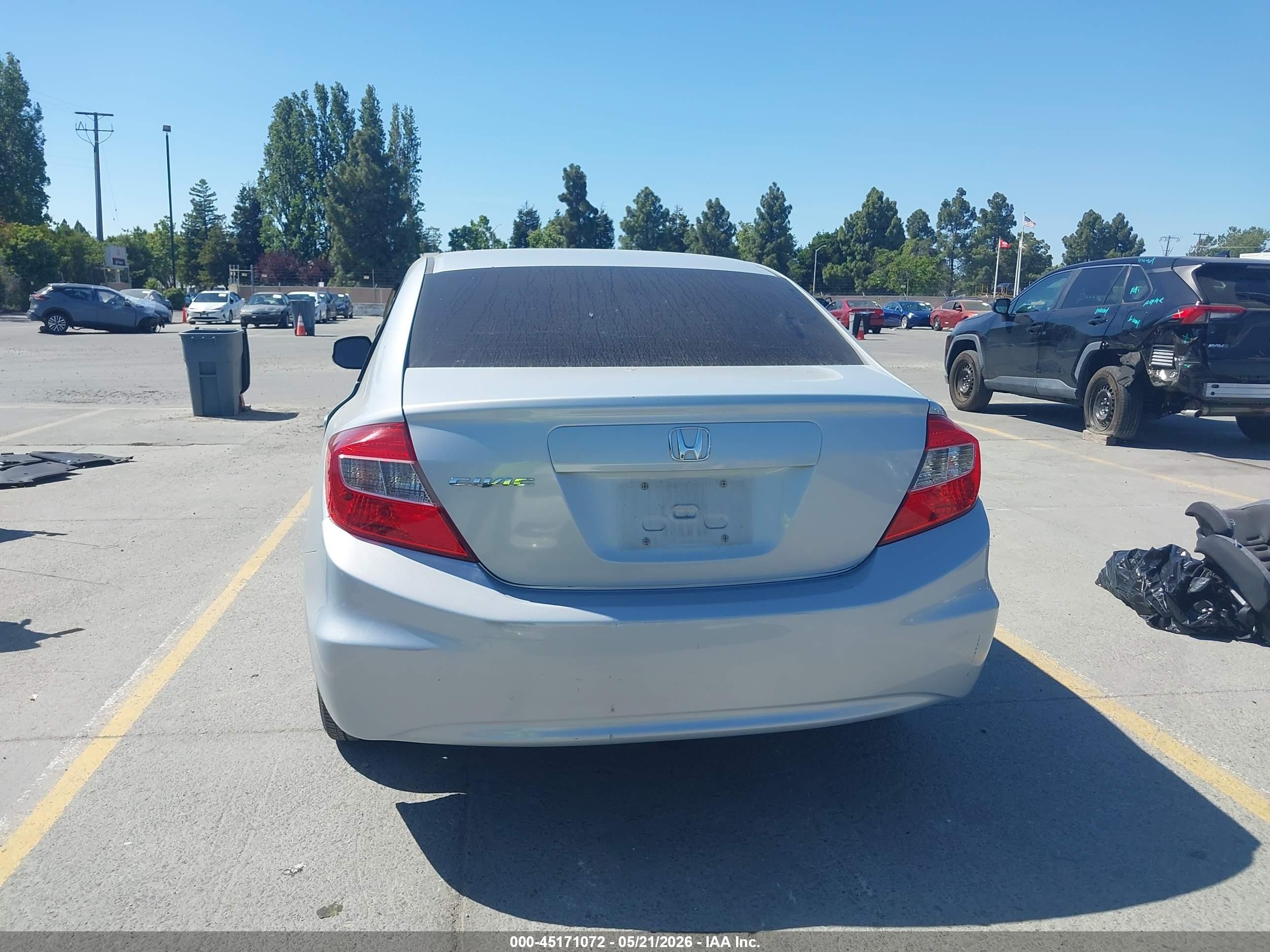 2012 Honda Civic Lx Blue vin: 2HGFB2F58CH595345