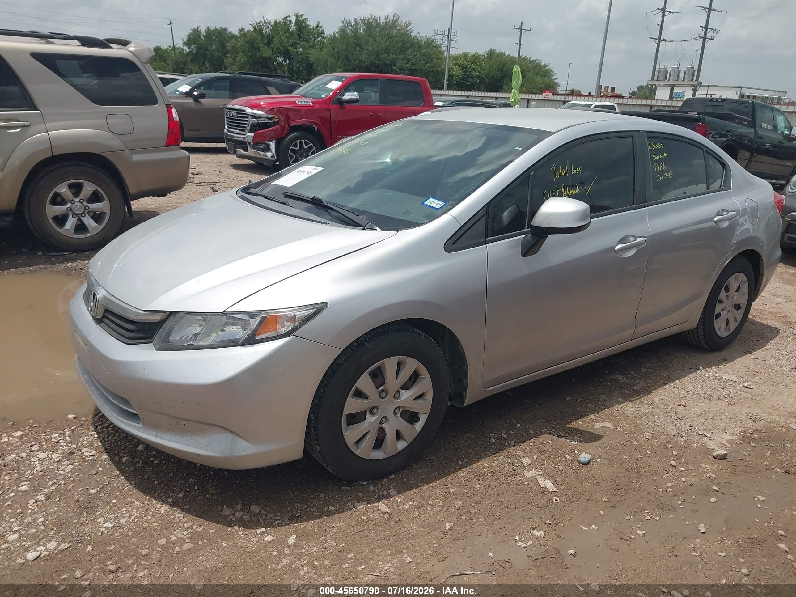 2012 Honda Civic Lx Silver vin: 2HGFB2F58CH595829