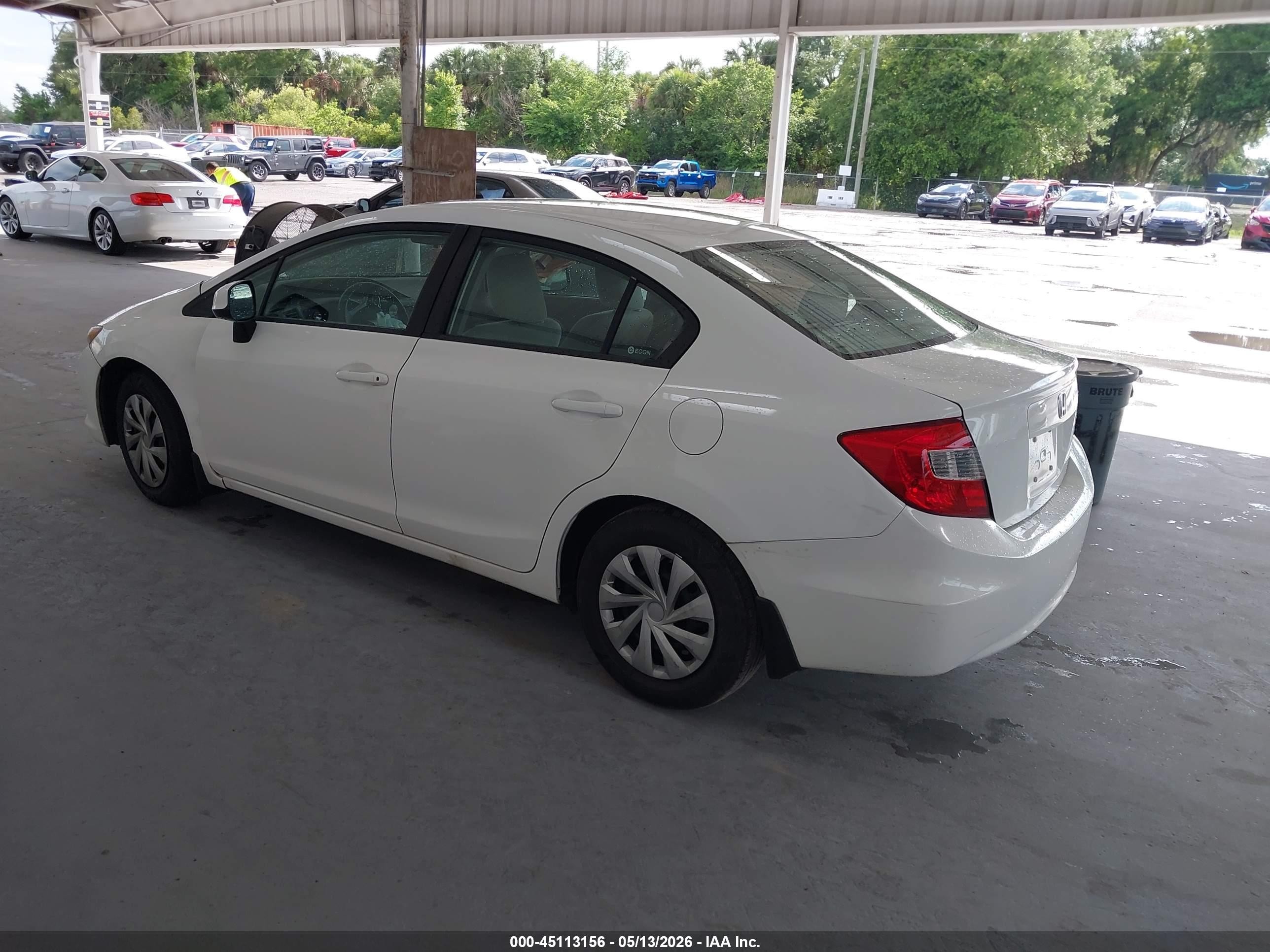 2012 Honda Civic Lx Белый vin: 2HGFB2F58CH601824
