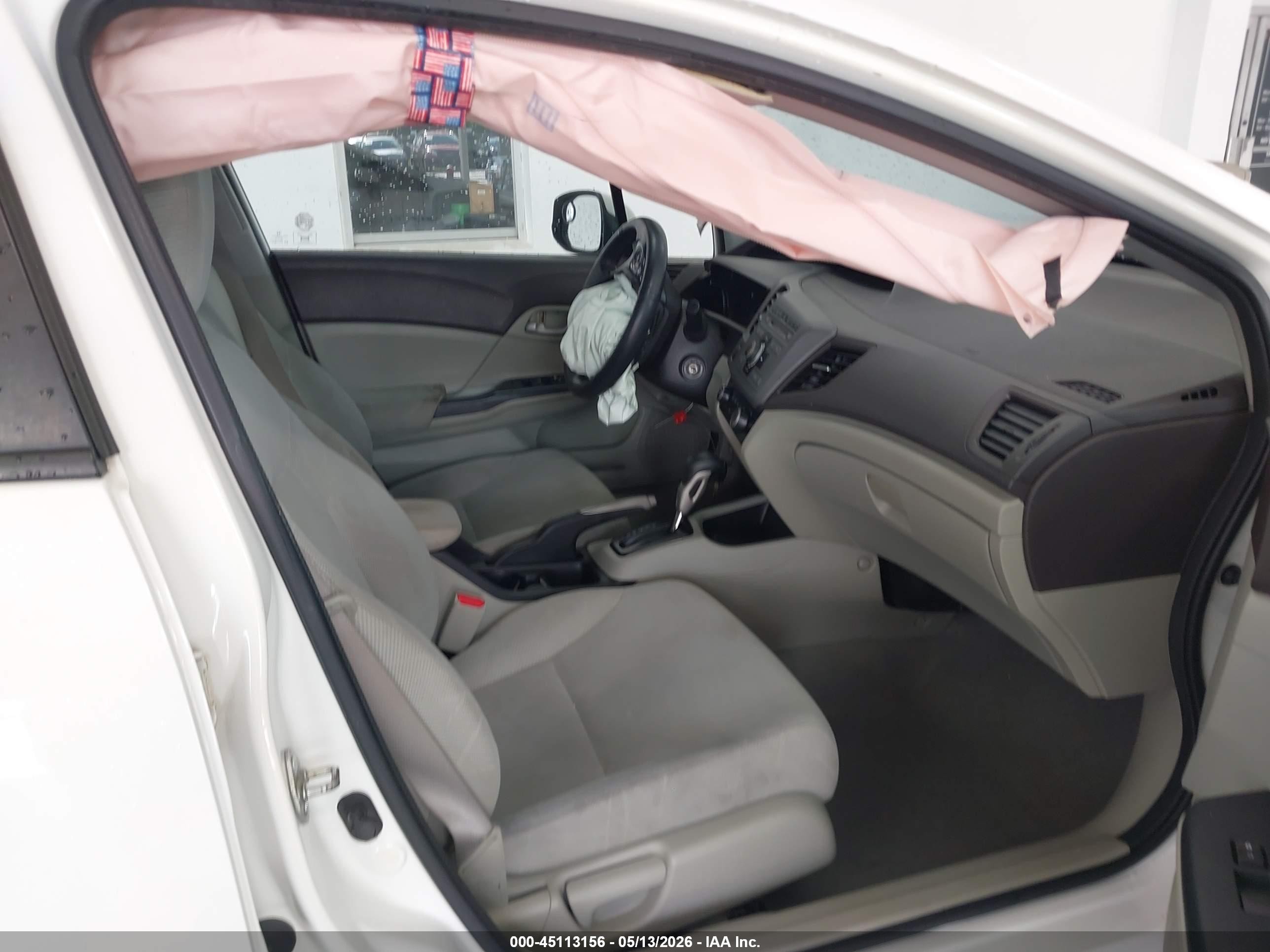 2012 Honda Civic Lx Белый vin: 2HGFB2F58CH601824