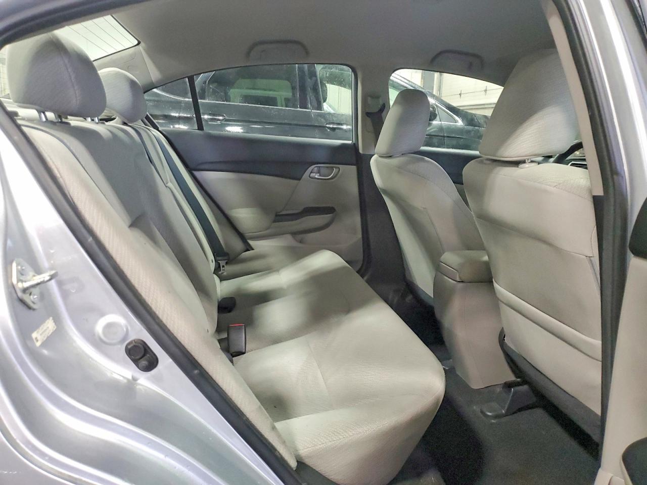 2013 Honda Civic Lx Silver vin: 2HGFB2F58DH547569