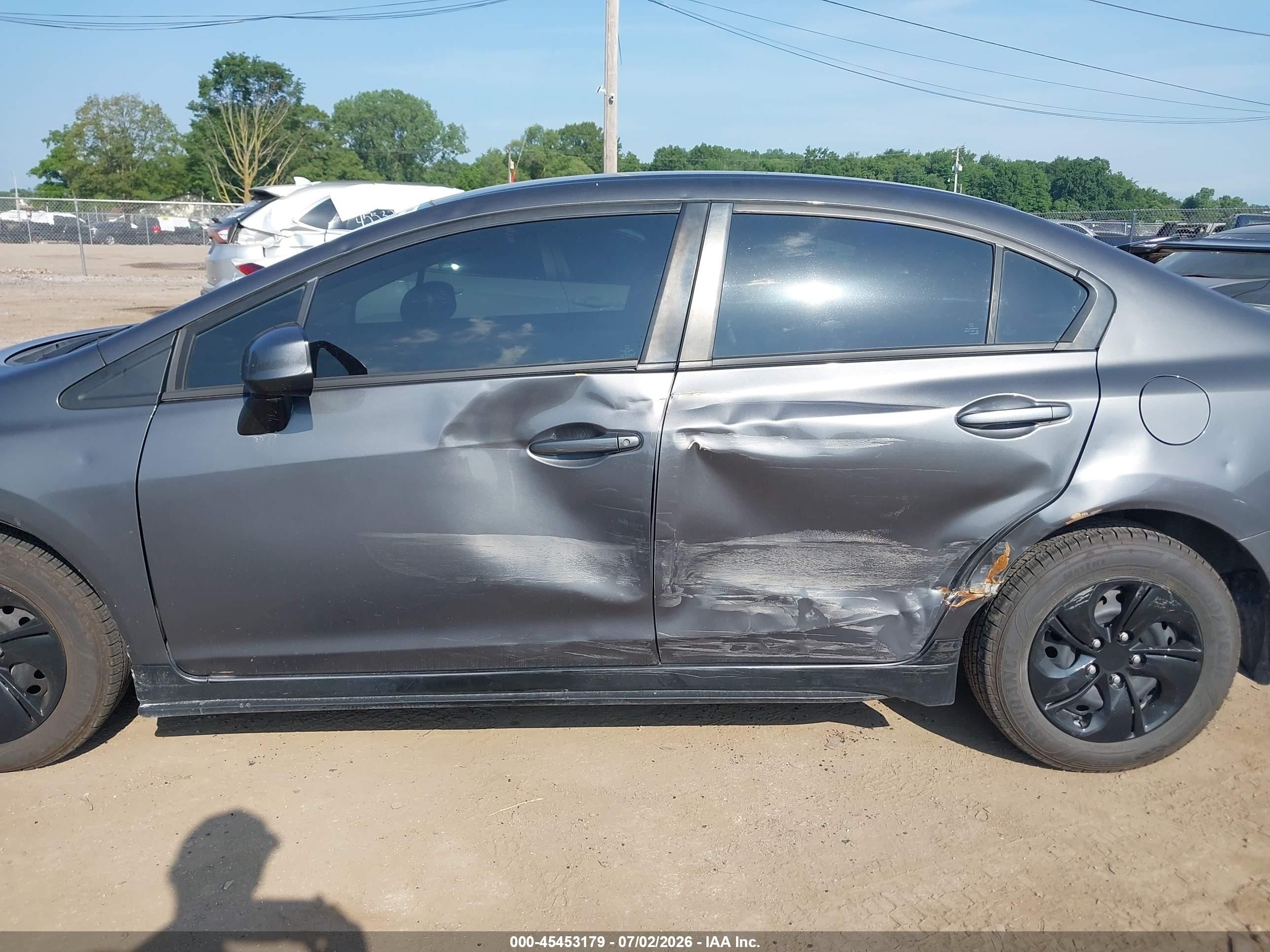 2013 Honda Civic Lx Серый vin: 2HGFB2F58DH565571
