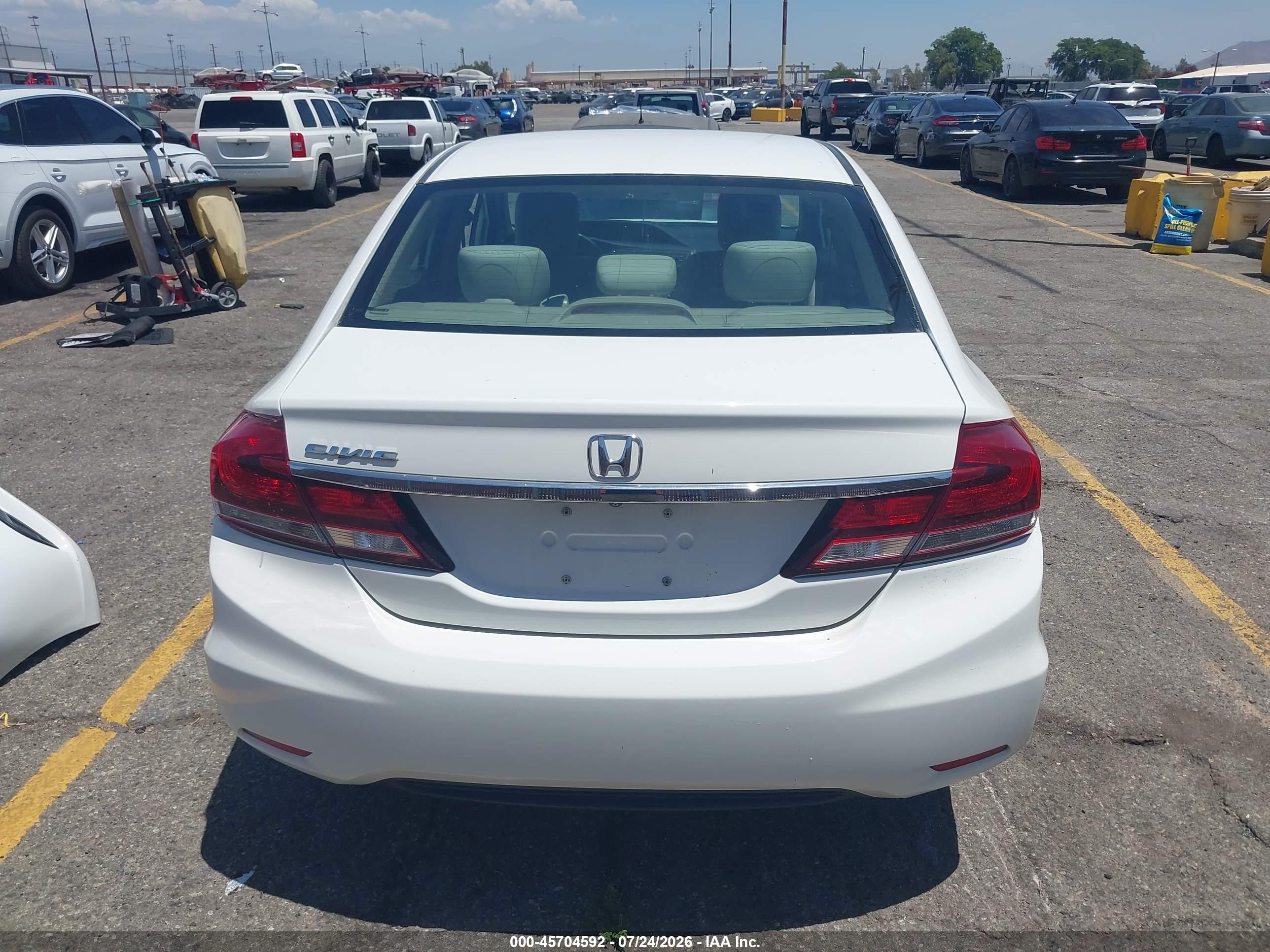 2014 Honda Civic Lx White vin: 2HGFB2F58EH504853