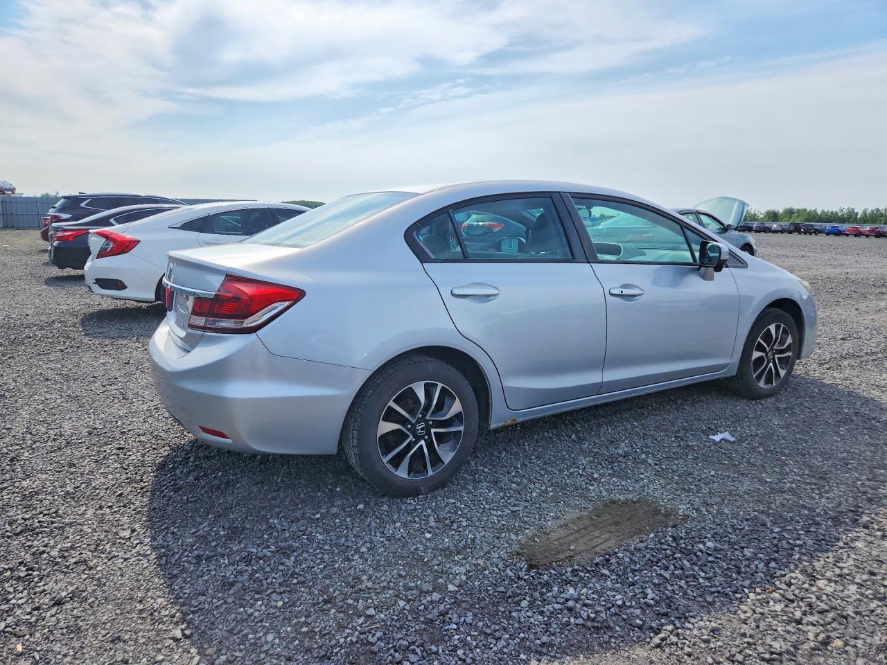 2015 Honda Civic Lx Серебряный vin: 2HGFB2F58FH023891