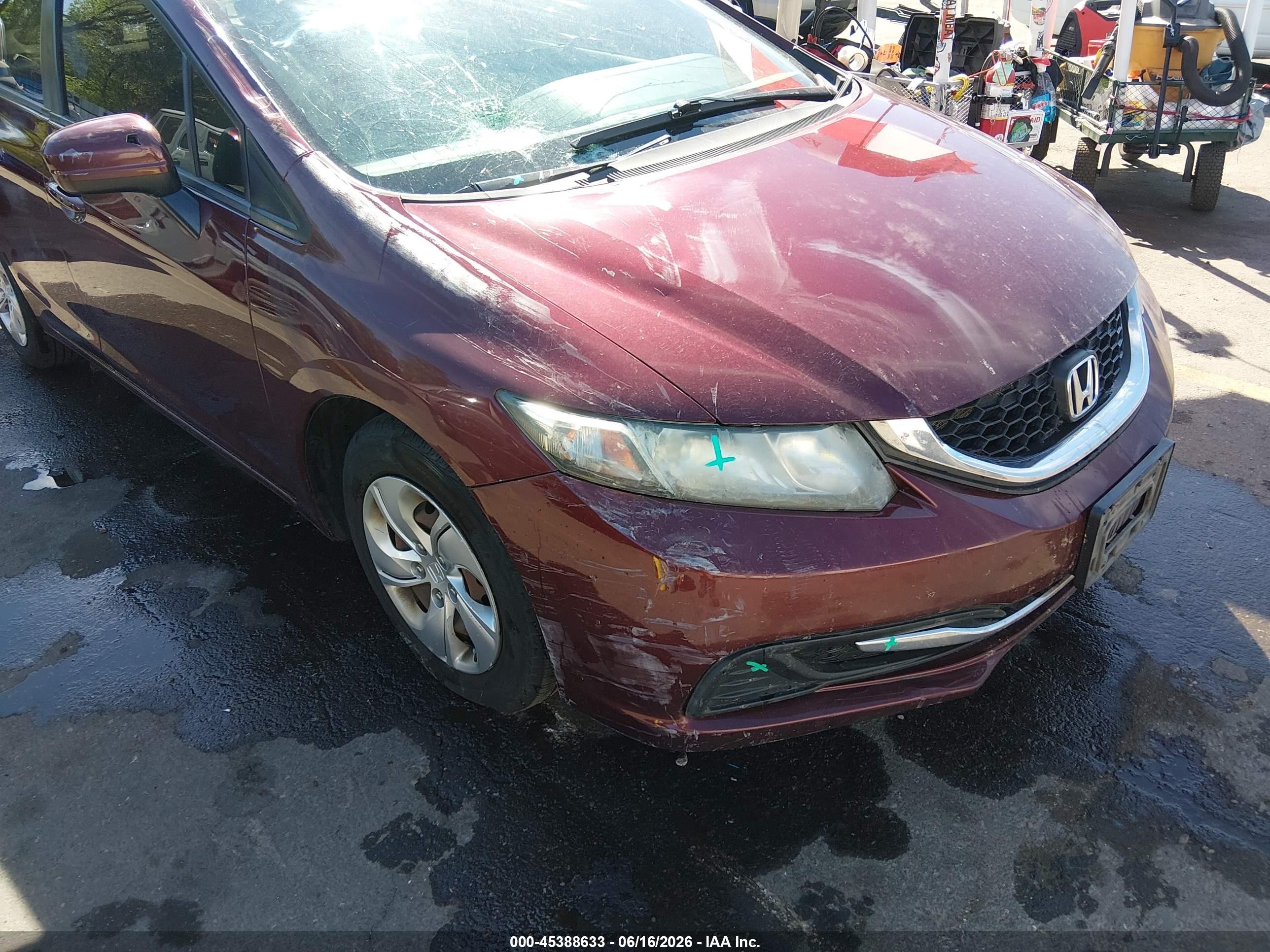 2015 Honda Civic Lx Burgundy vin: 2HGFB2F58FH531553