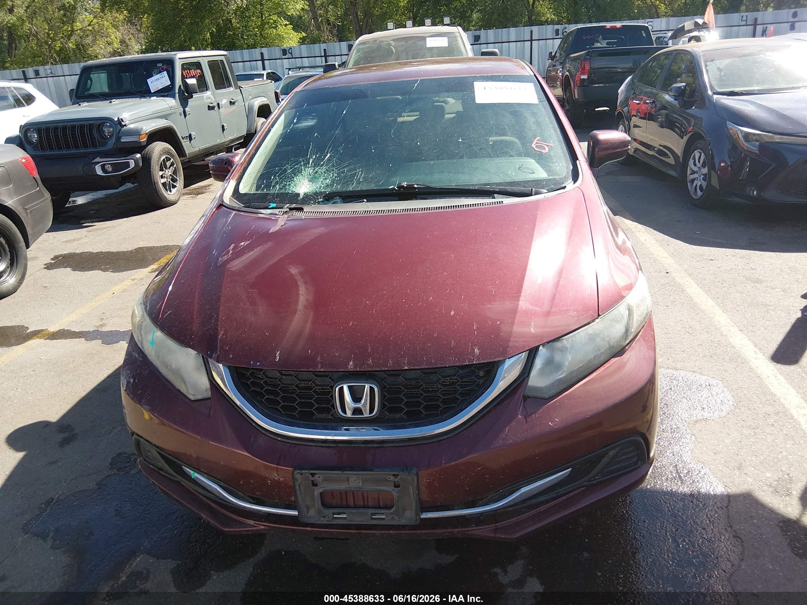 2015 Honda Civic Lx Burgundy vin: 2HGFB2F58FH531553