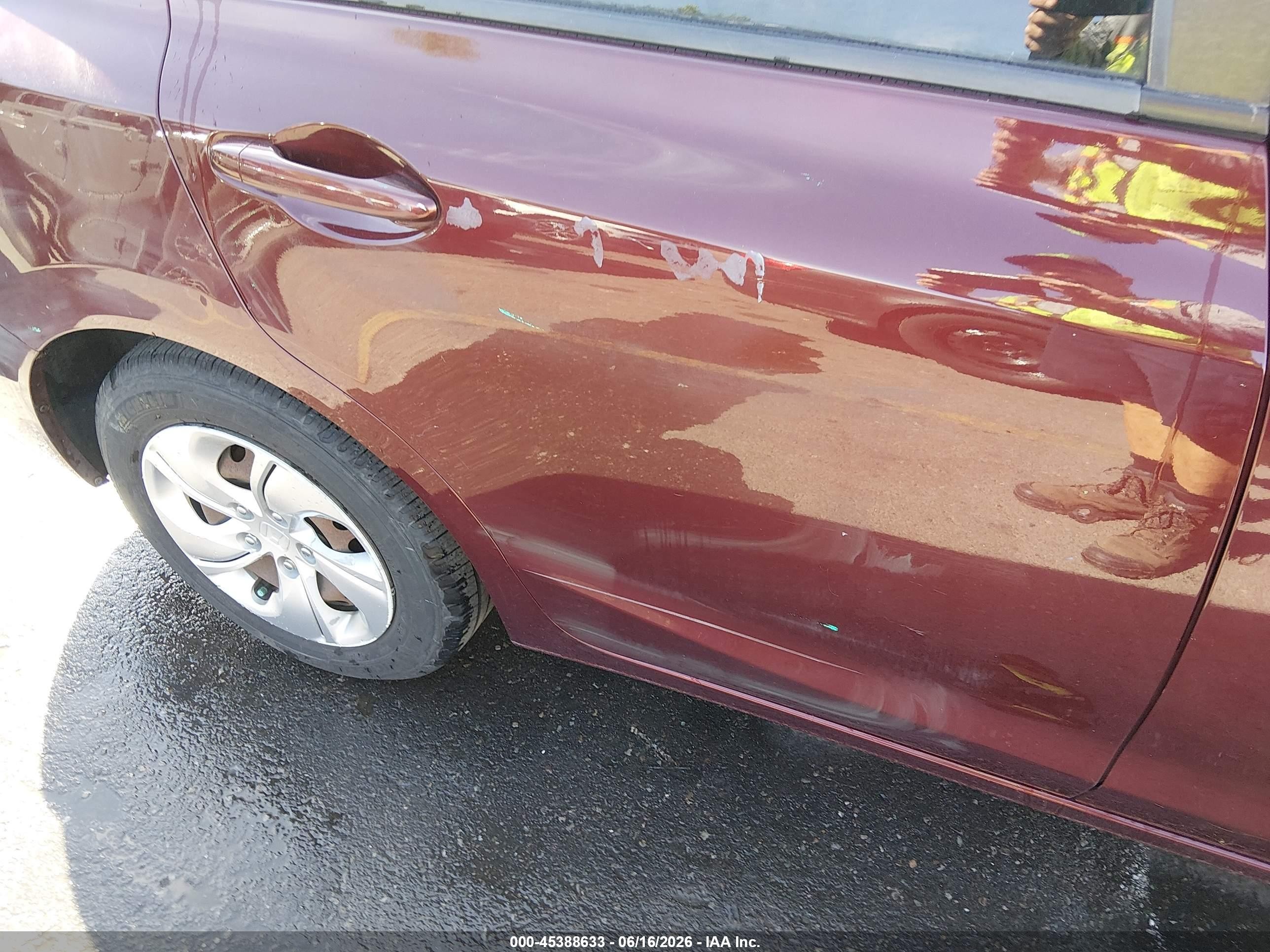 2015 Honda Civic Lx Burgundy vin: 2HGFB2F58FH531553