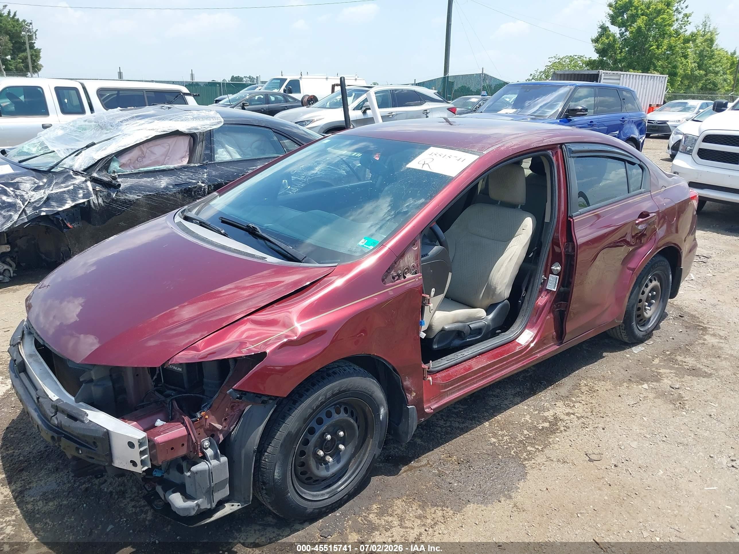 2015 Honda Civic Lx Burgundy vin: 2HGFB2F58FH540303