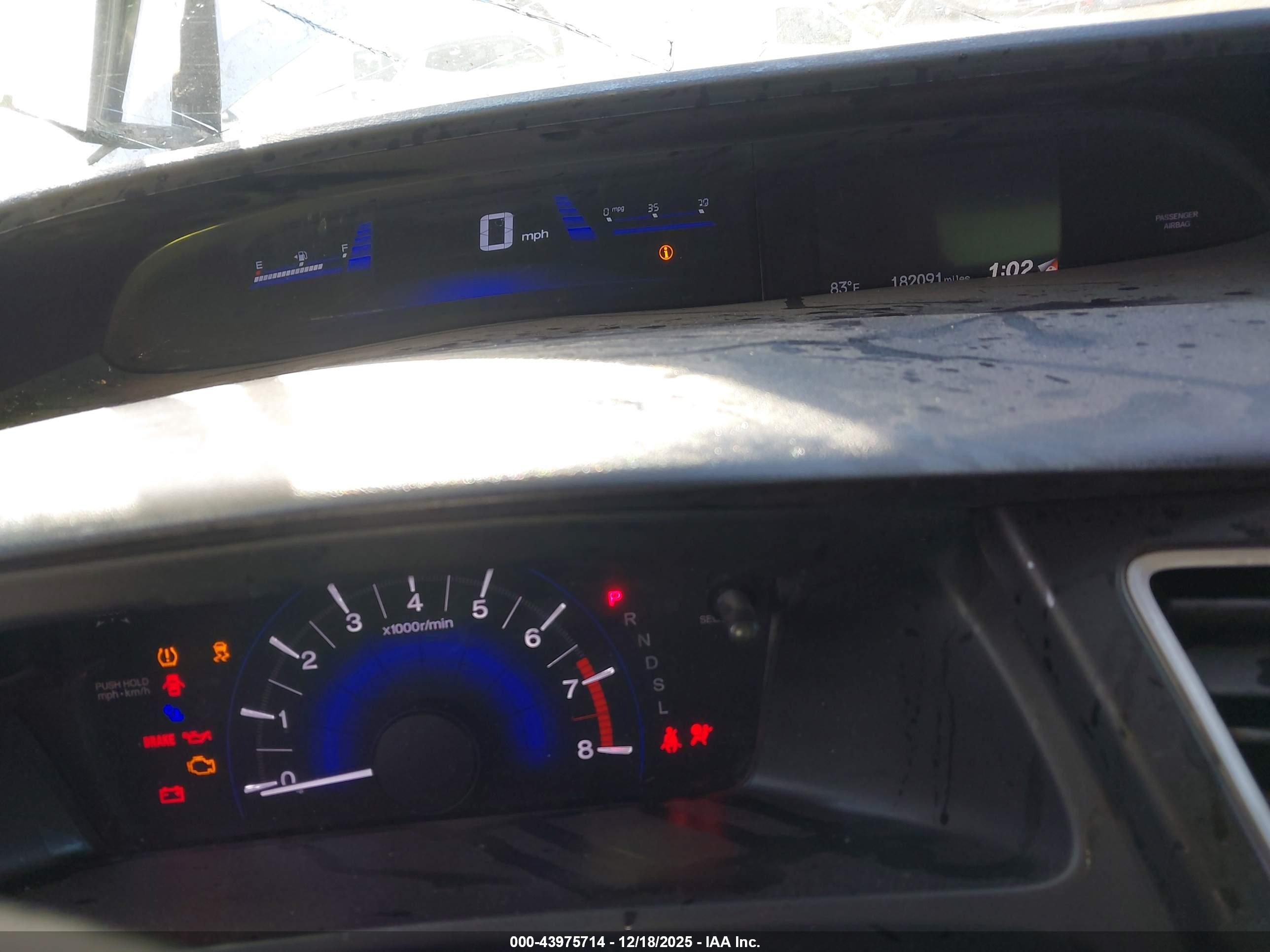 2015 Honda Civic Lx Серебряный vin: 2HGFB2F58FH560809