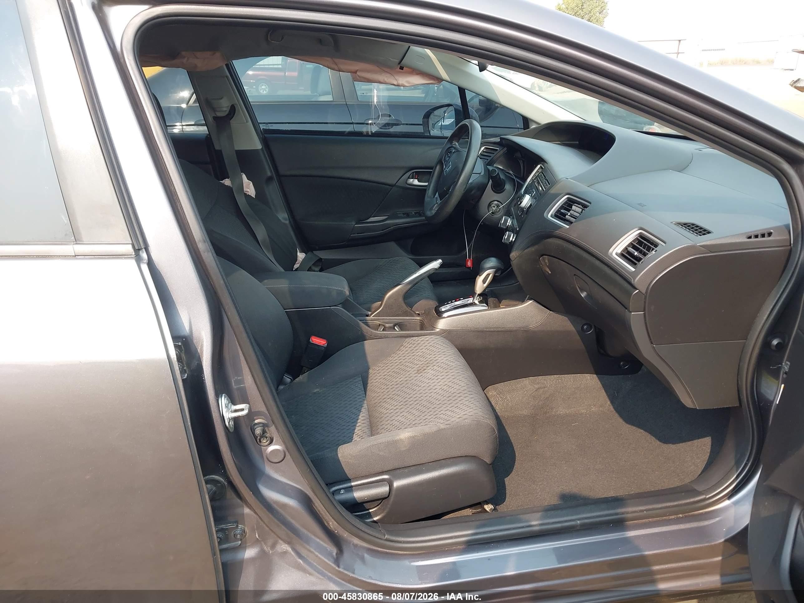 2015 Honda Civic Lx Серый vin: 2HGFB2F58FH563161