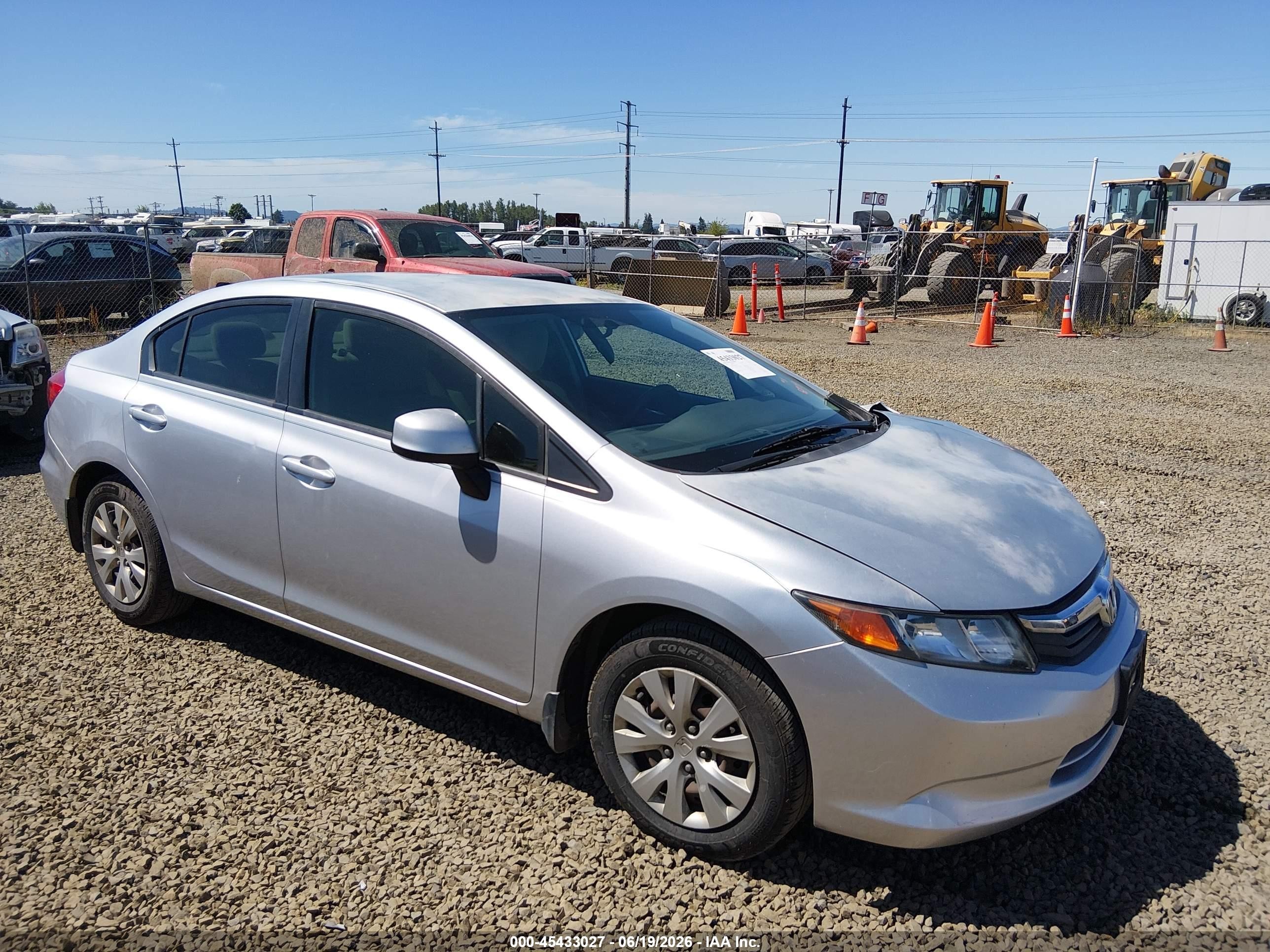2012 Honda Civic Lx Silver vin: 2HGFB2F59CH320616