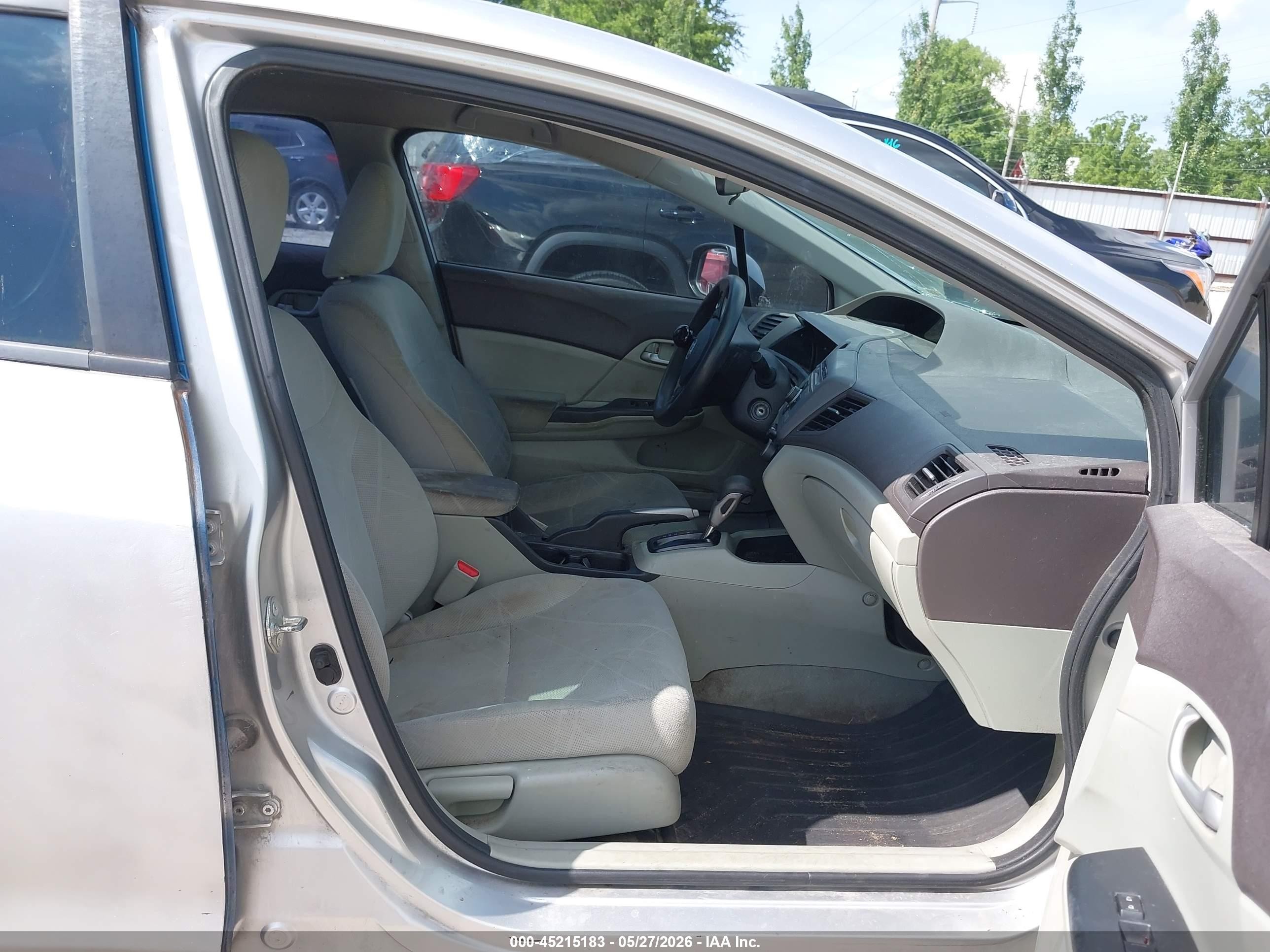 2012 Honda Civic Lx Silver vin: 2HGFB2F59CH332202