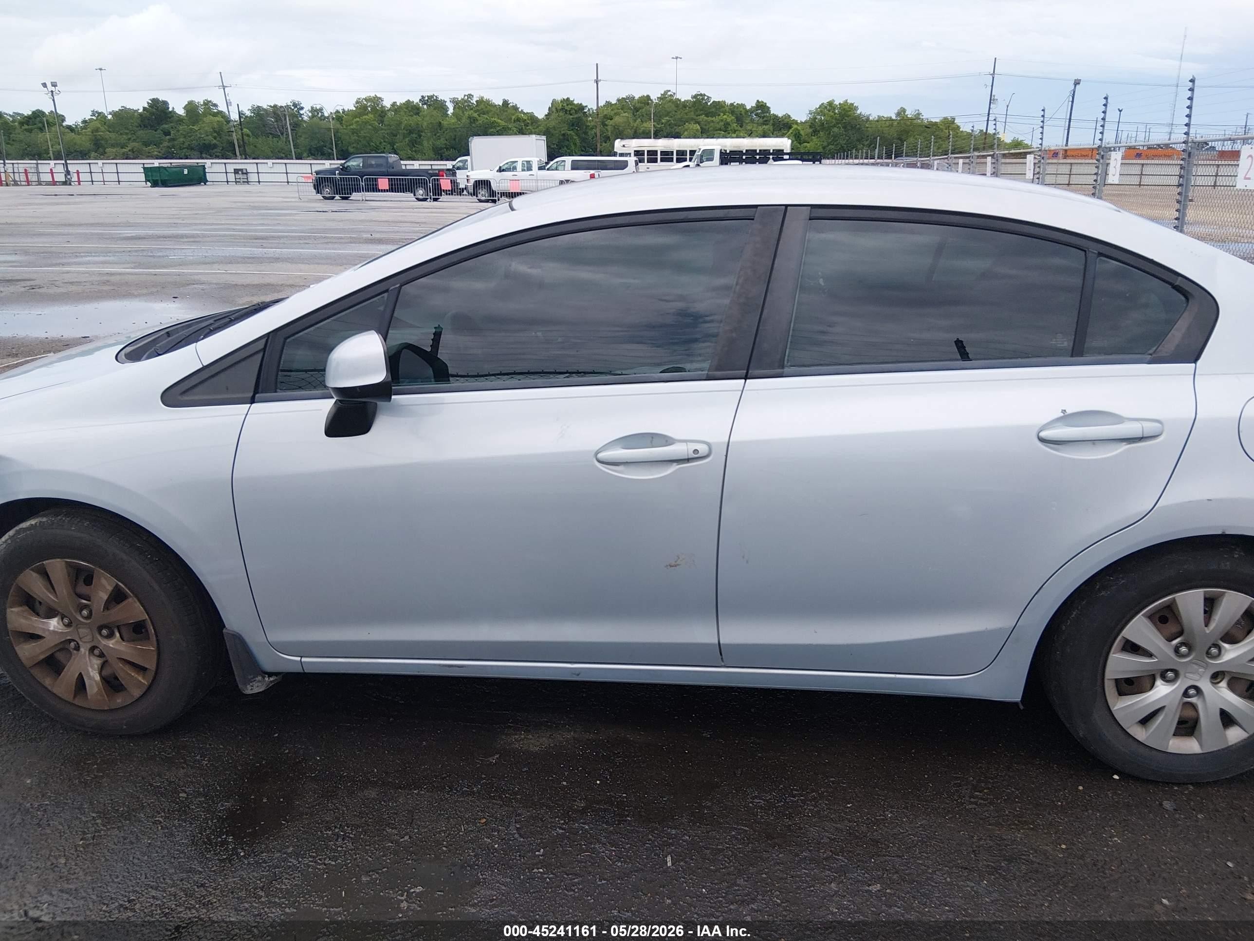 2012 Honda Civic Lx Blue vin: 2HGFB2F59CH551337