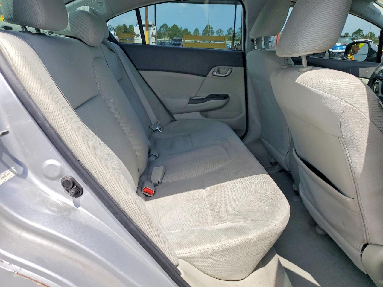 2012 Honda Civic Lx Silver vin: 2HGFB2F59CH565545