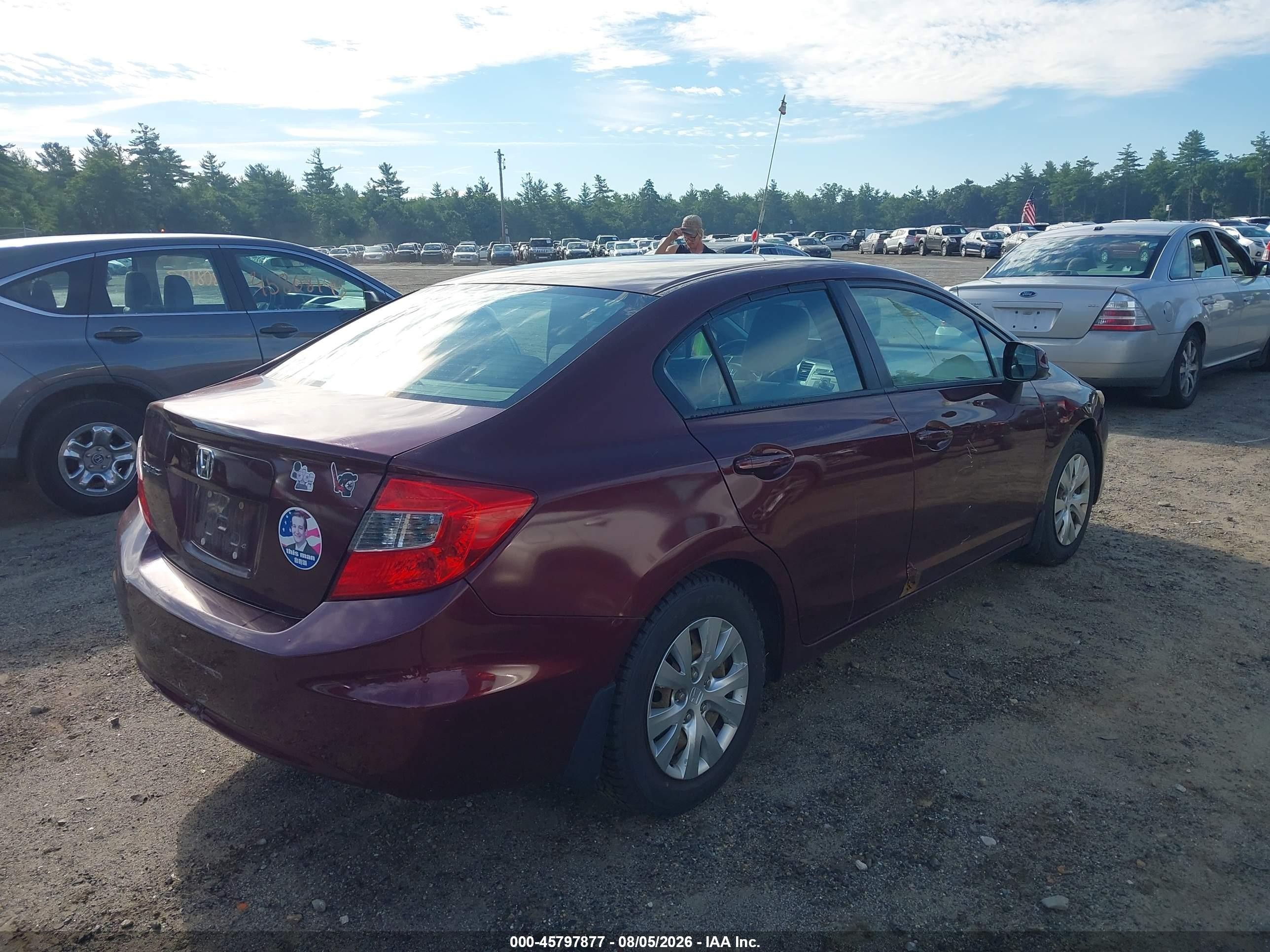 2012 Honda Civic Lx Red vin: 2HGFB2F59CH605798