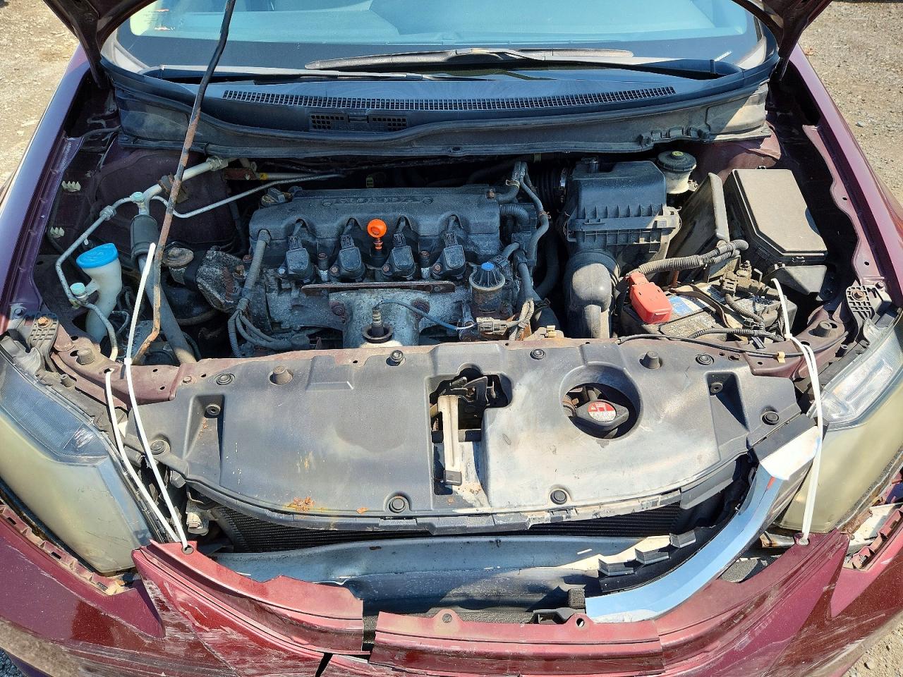 2013 Honda Civic Lx Burgundy vin: 2HGFB2F59DH538279