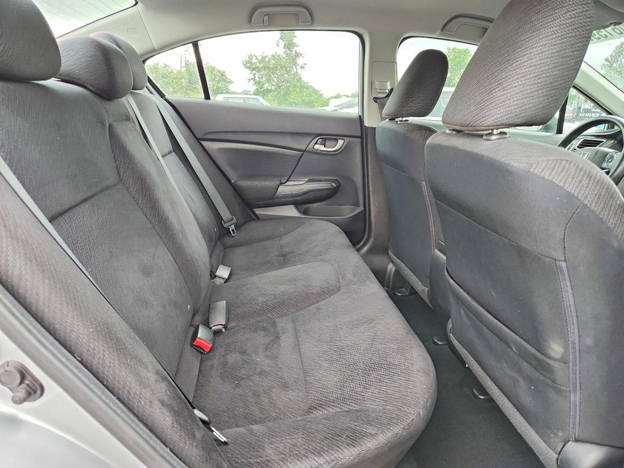 2013 Honda Civic Lx Silver vin: 2HGFB2F59DH570357