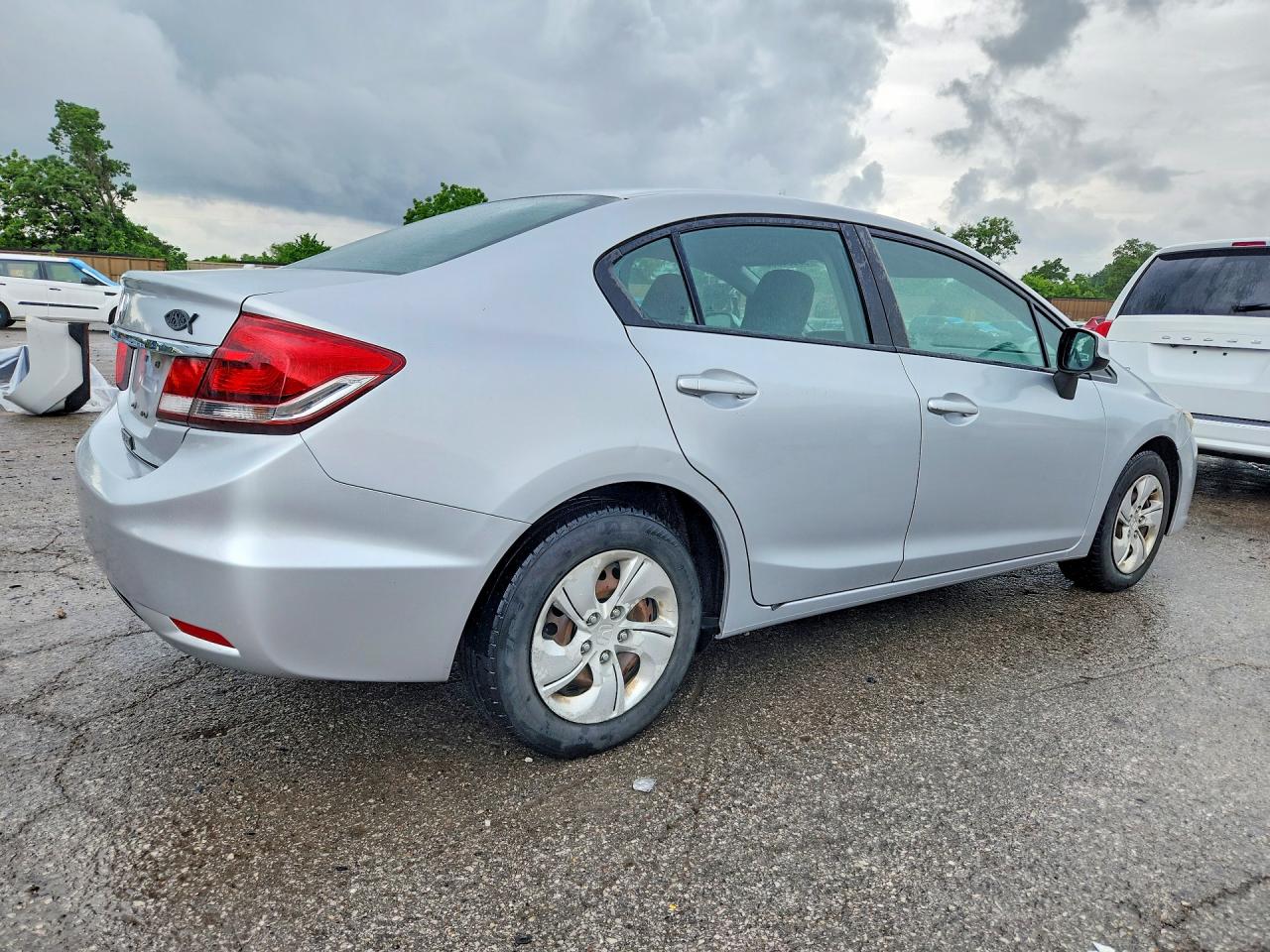 2013 Honda Civic Lx Silver vin: 2HGFB2F59DH570357