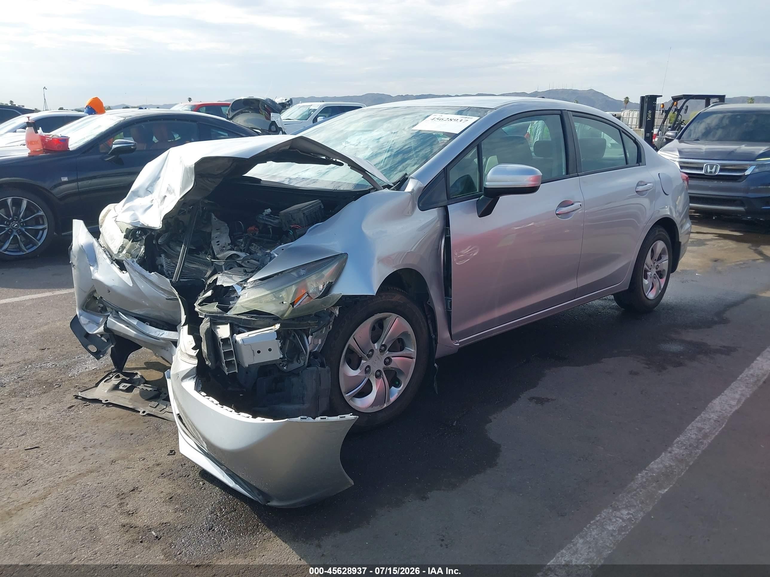 2015 Honda Civic Lx Серебряный vin: 2HGFB2F59FH510839