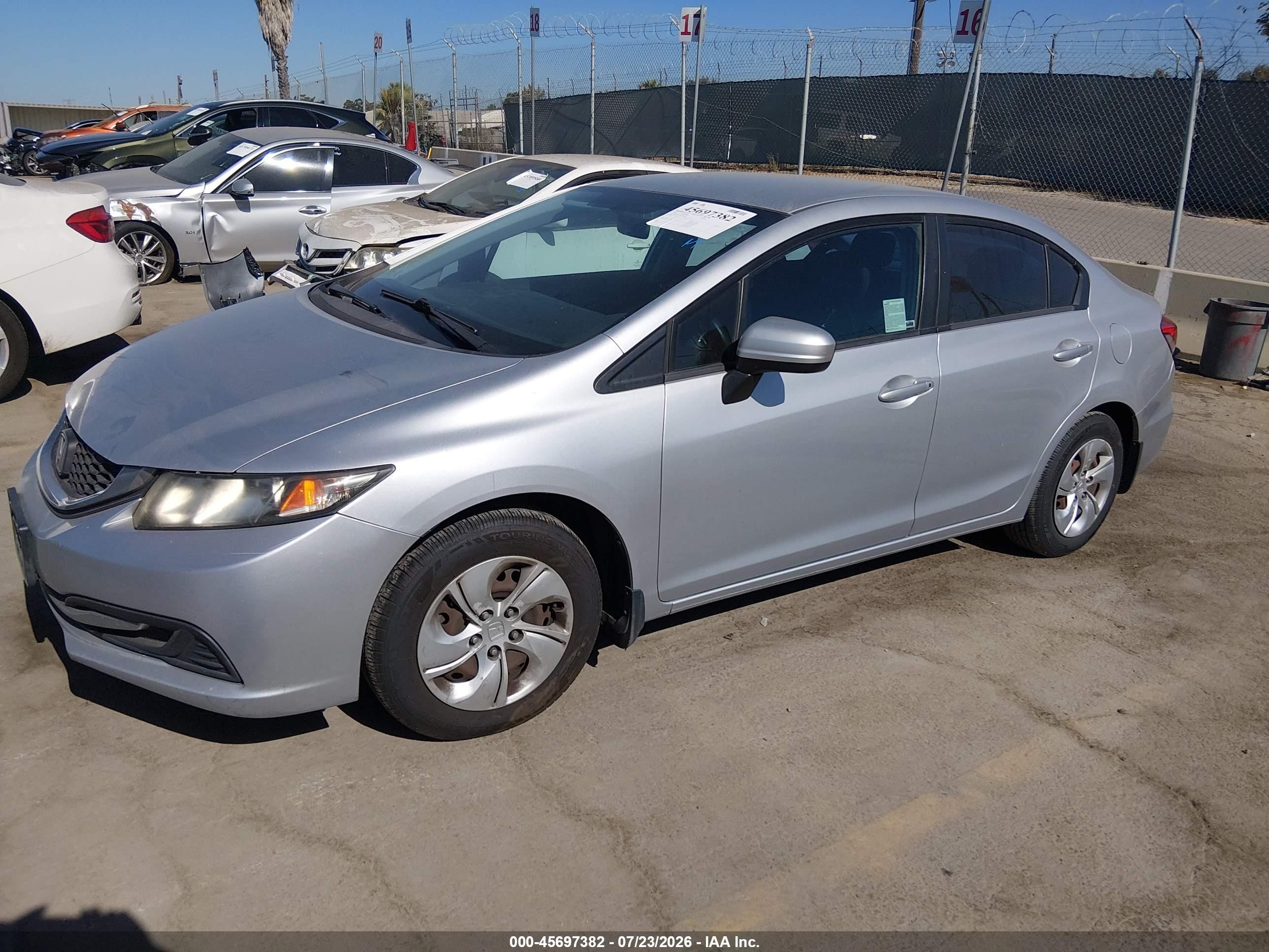 2015 Honda Civic Lx Silver vin: 2HGFB2F59FH518584