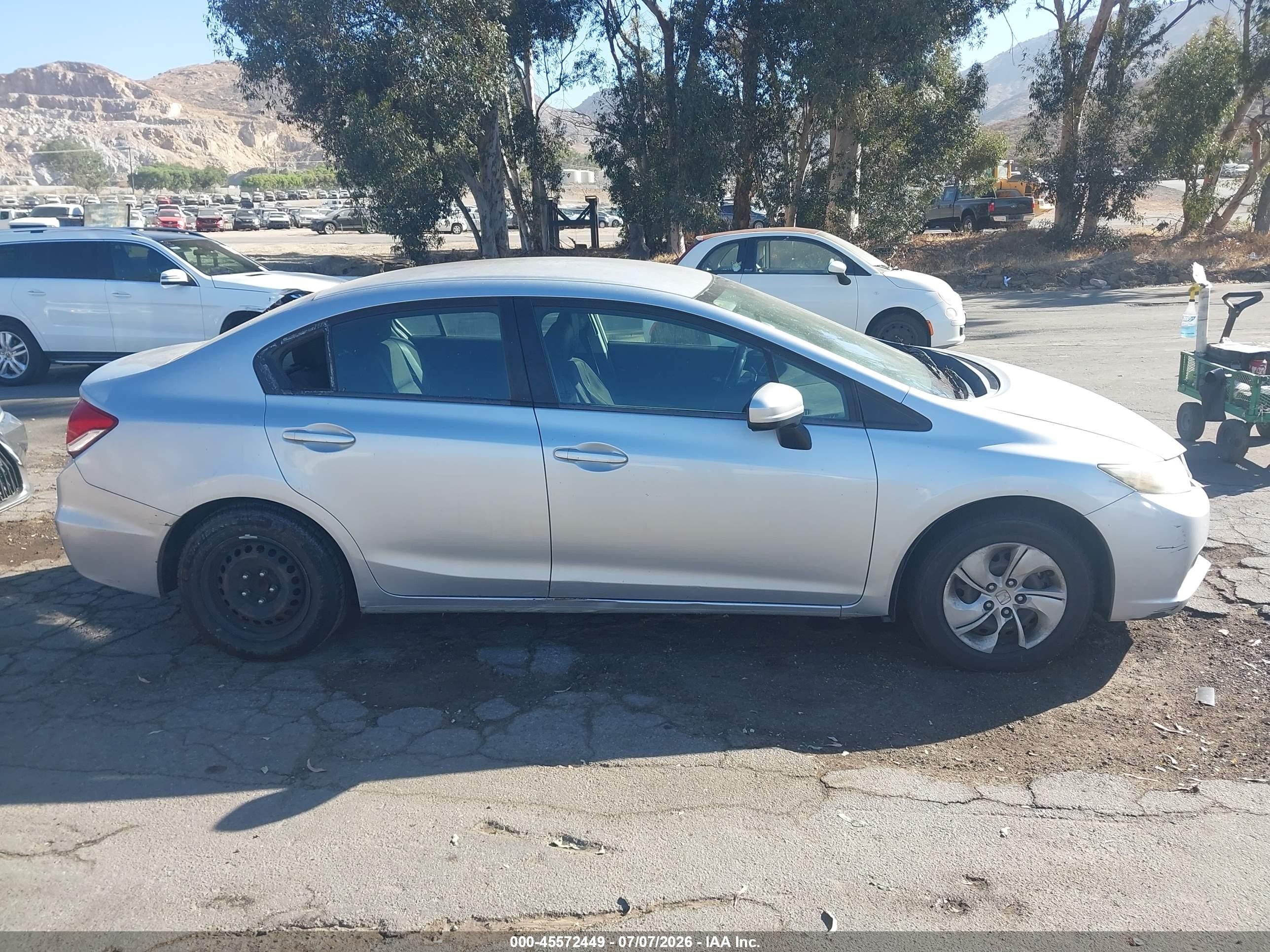 2015 Honda Civic Lx Silver vin: 2HGFB2F59FH551455