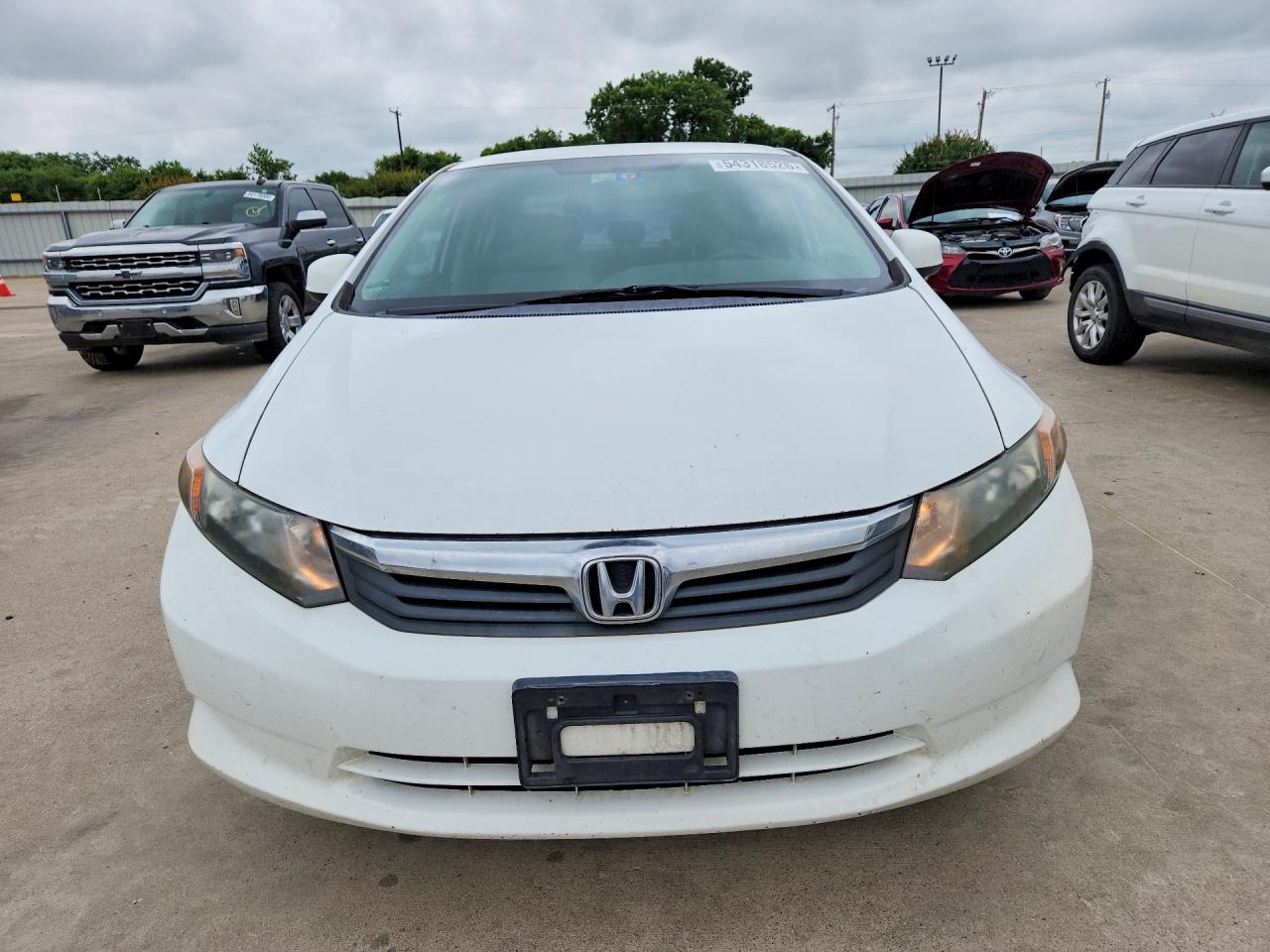 2012 Honda Civic White vin: 2HGFB2F5XCH305817