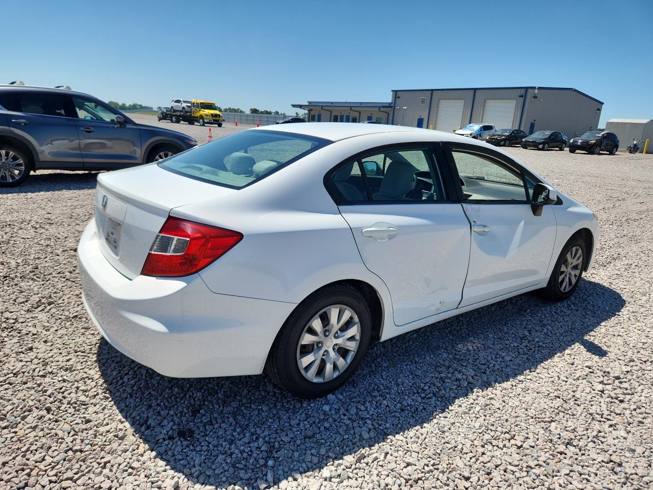 2012 Honda Civic White vin: 2HGFB2F5XCH316221