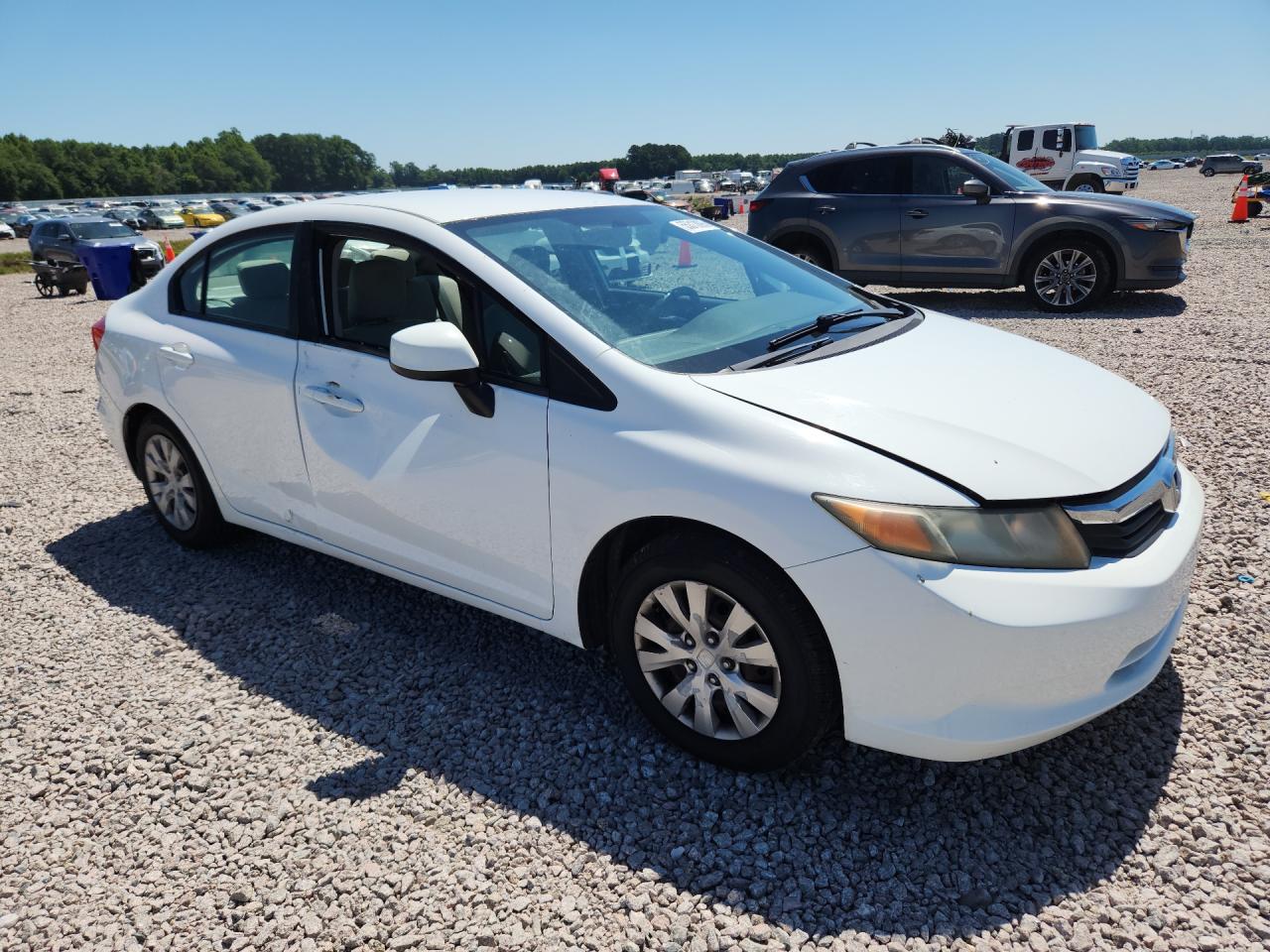 2012 Honda Civic White vin: 2HGFB2F5XCH316221