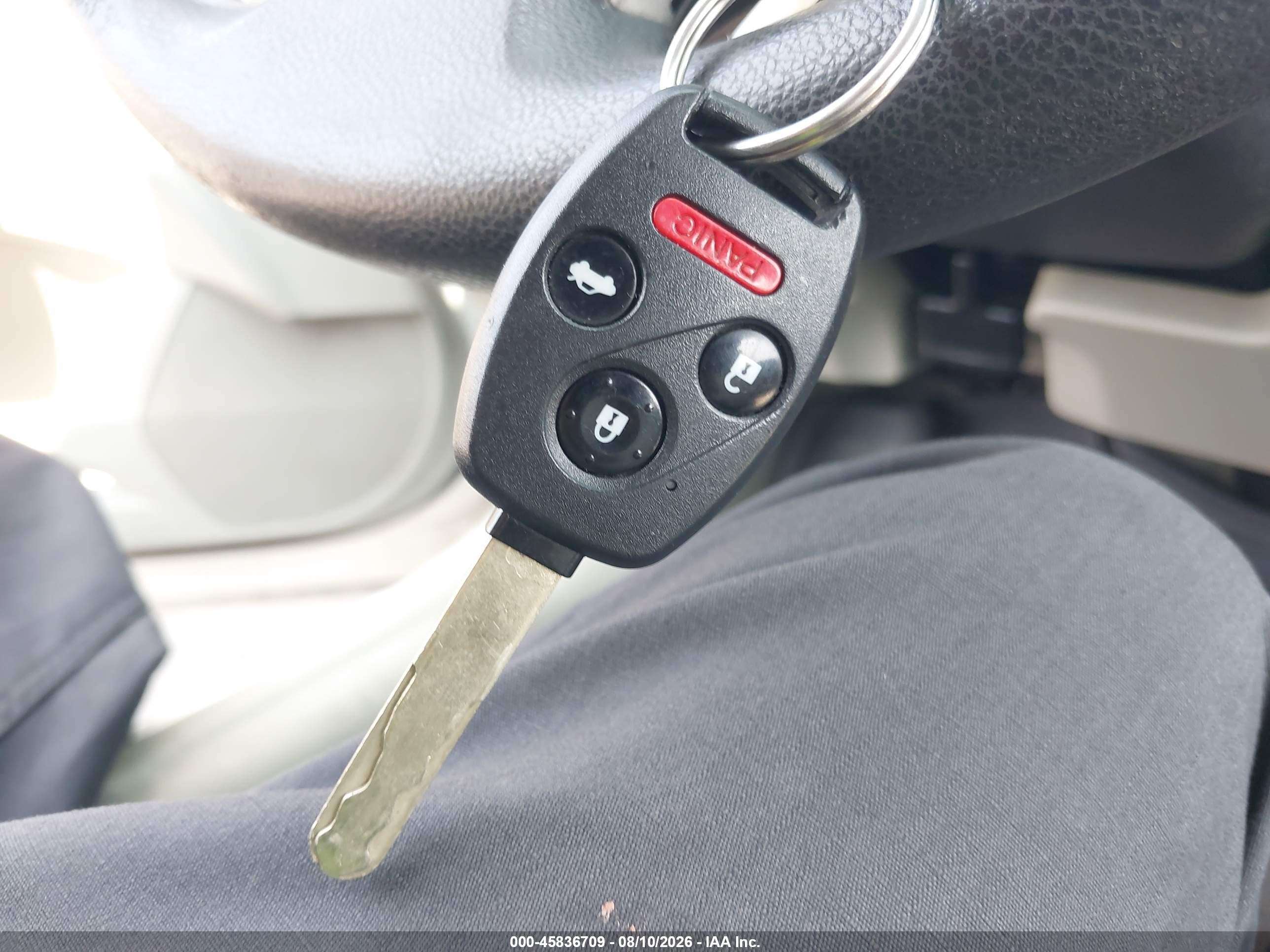 2012 Honda Civic Lx Белый vin: 2HGFB2F5XCH330393