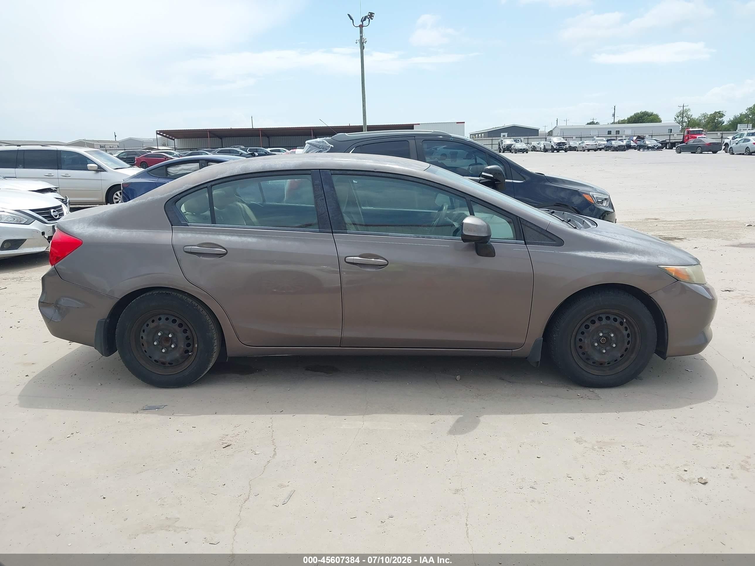 2012 Honda Civic Lx Brown vin: 2HGFB2F5XCH524566