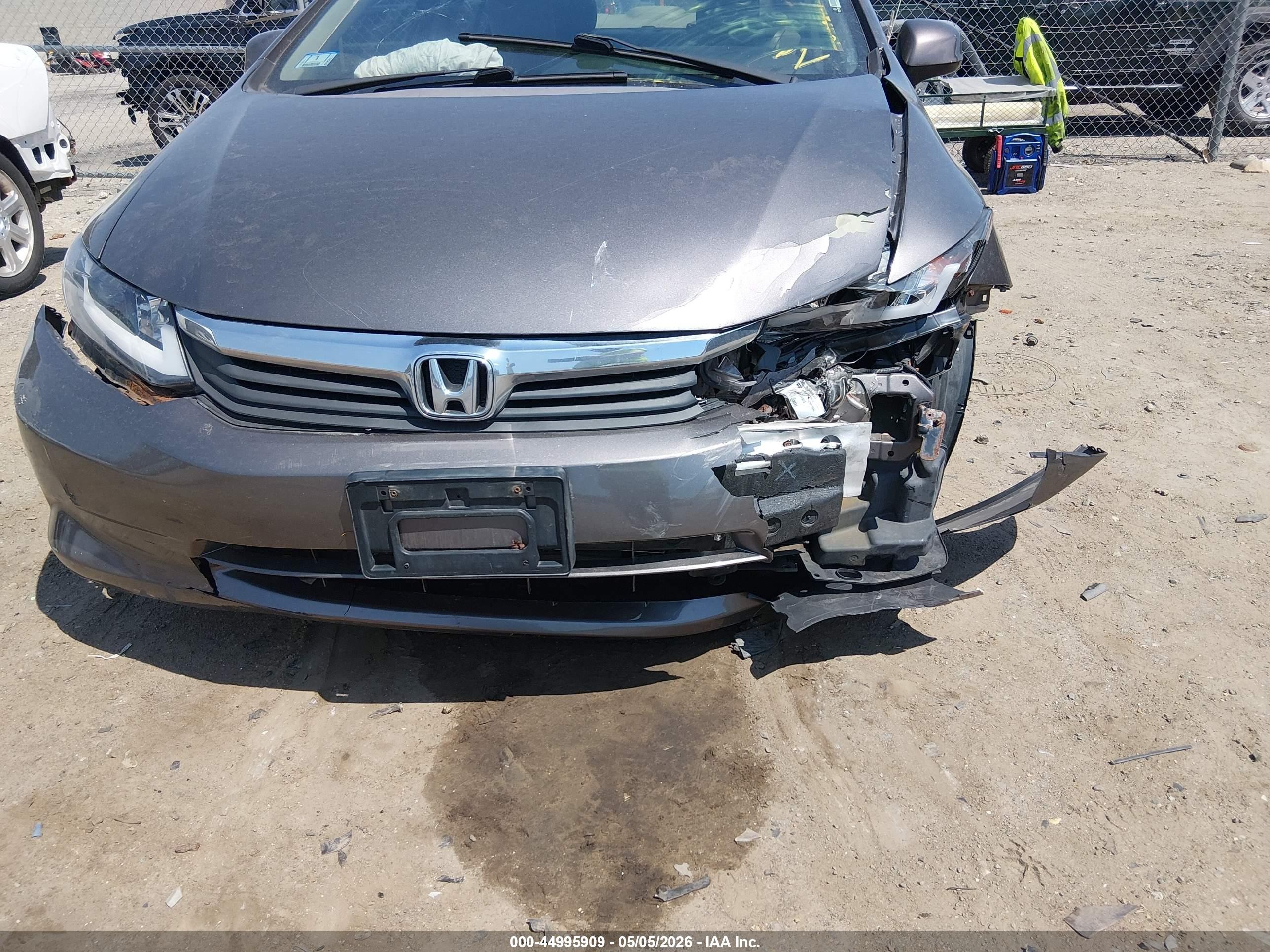 2012 Honda Civic Lx Gray vin: 2HGFB2F5XCH537978