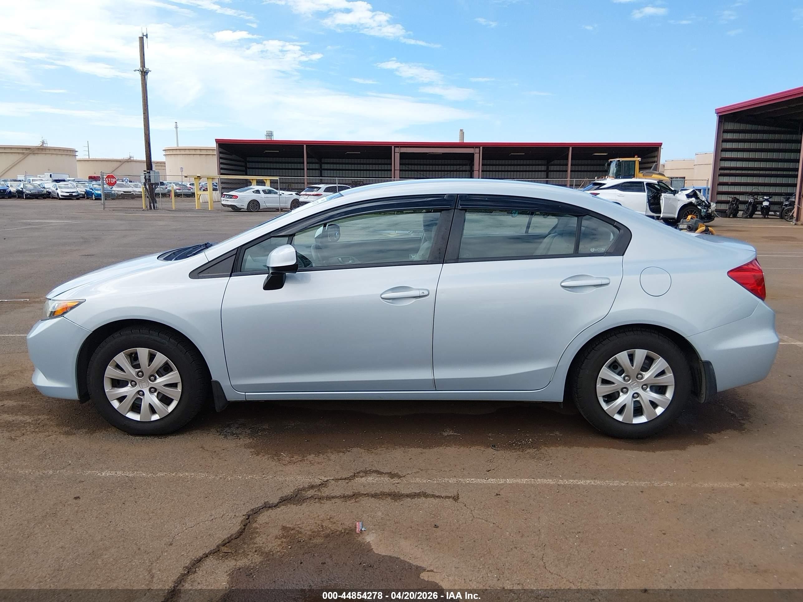2012 Honda Civic Lx Blue vin: 2HGFB2F5XCH585576