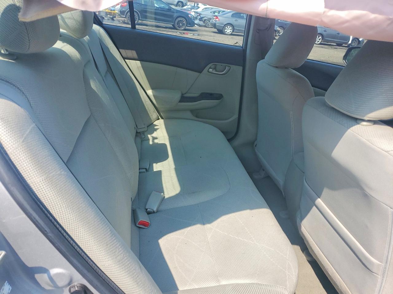 2012 Honda Civic Lx Silver vin: 2HGFB2F5XCH586484