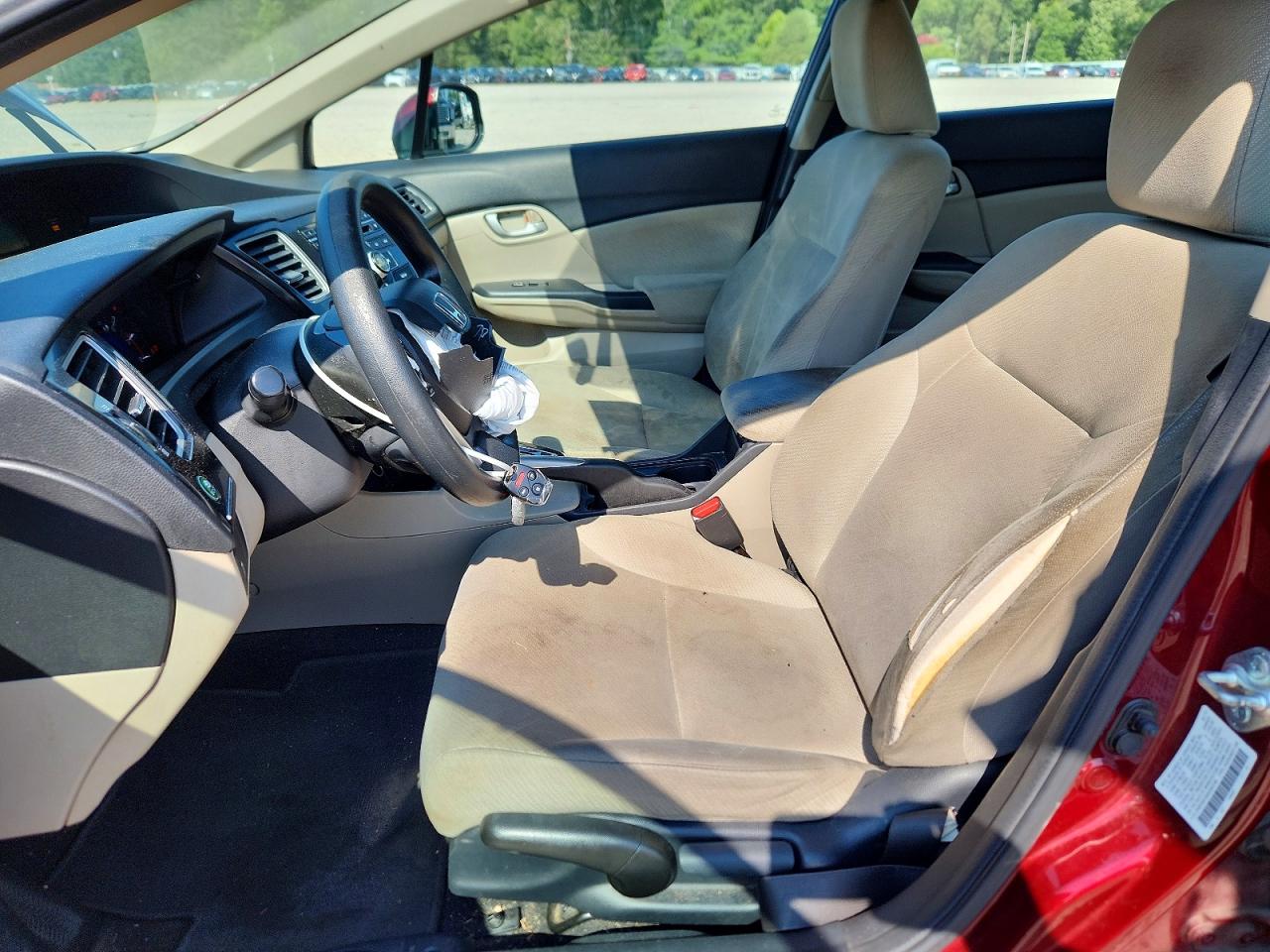 2013 Honda Civic Lx Burgundy vin: 2HGFB2F5XDH543748
