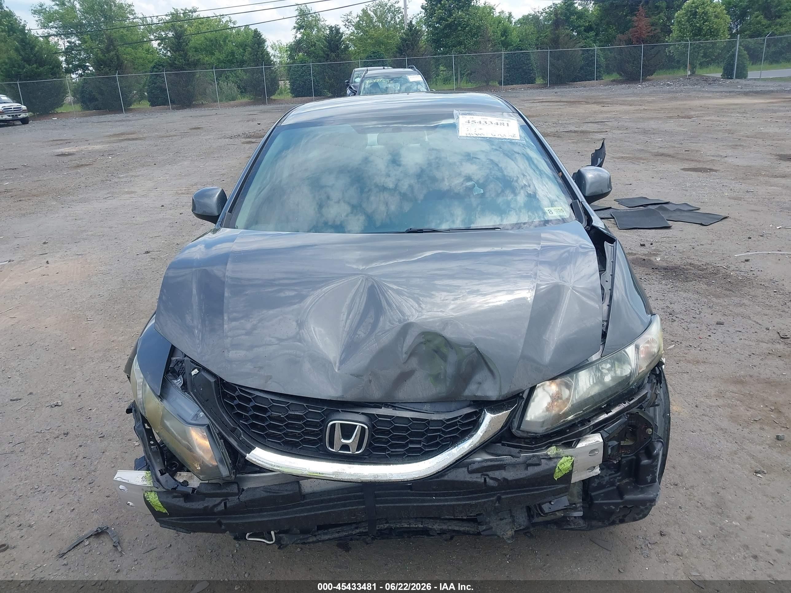 2013 Honda Civic Lx Gray vin: 2HGFB2F5XDH562977
