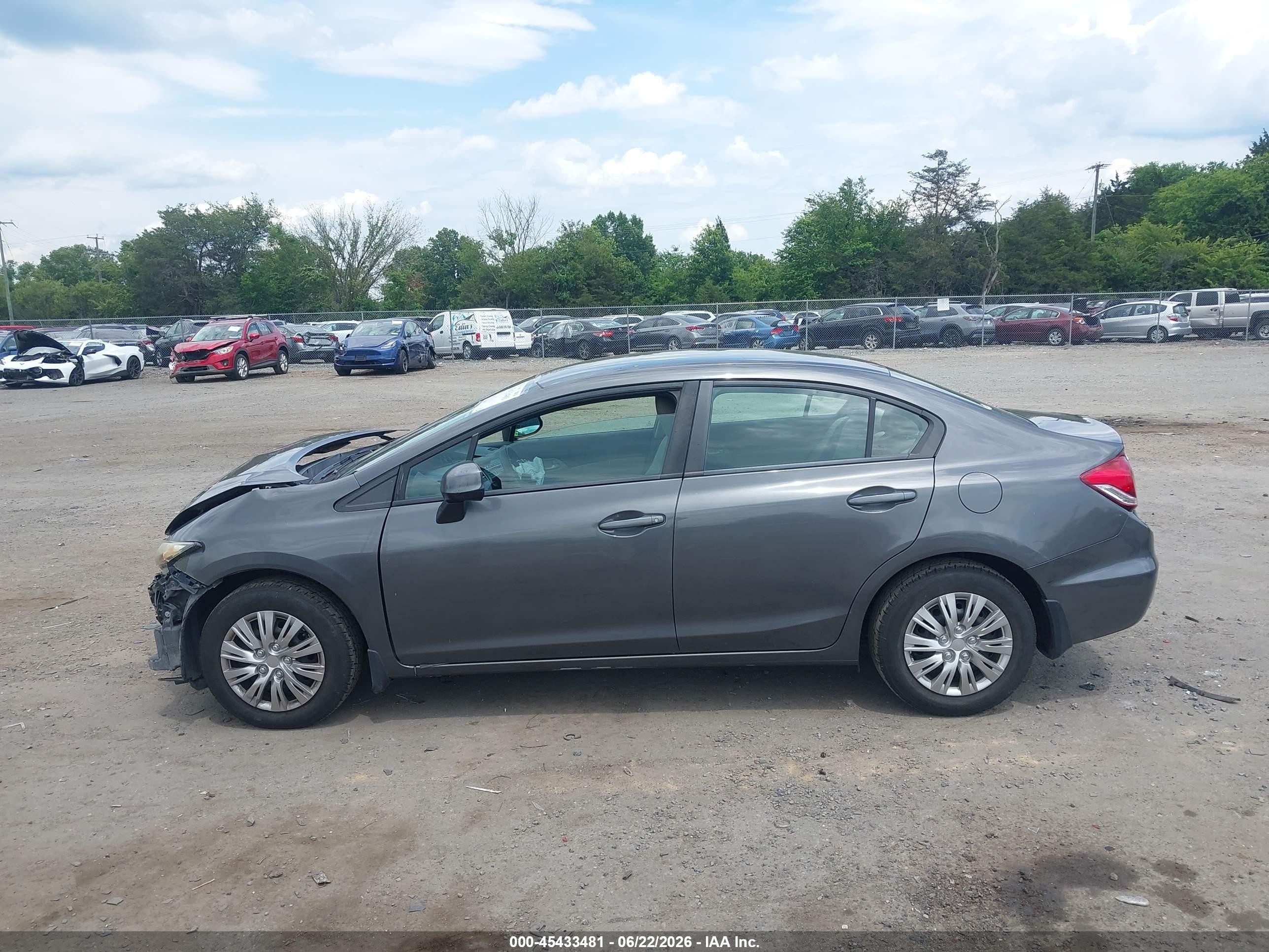 2013 Honda Civic Lx Gray vin: 2HGFB2F5XDH562977