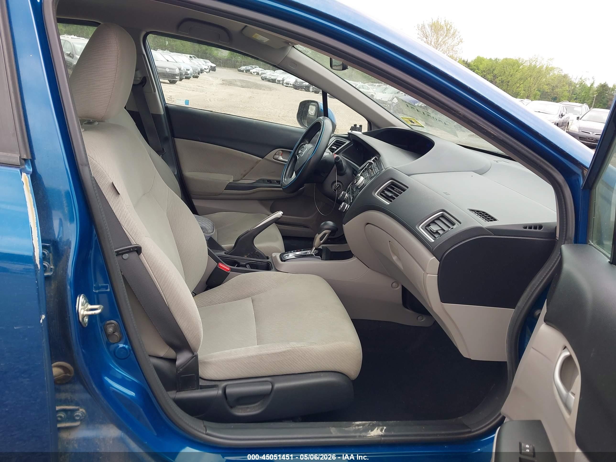 2013 Honda Civic Lx Blue vin: 2HGFB2F5XDH575079