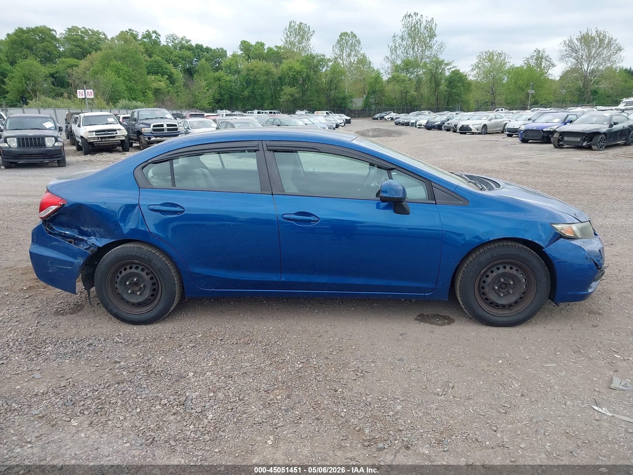 2013 Honda Civic Lx Blue vin: 2HGFB2F5XDH575079