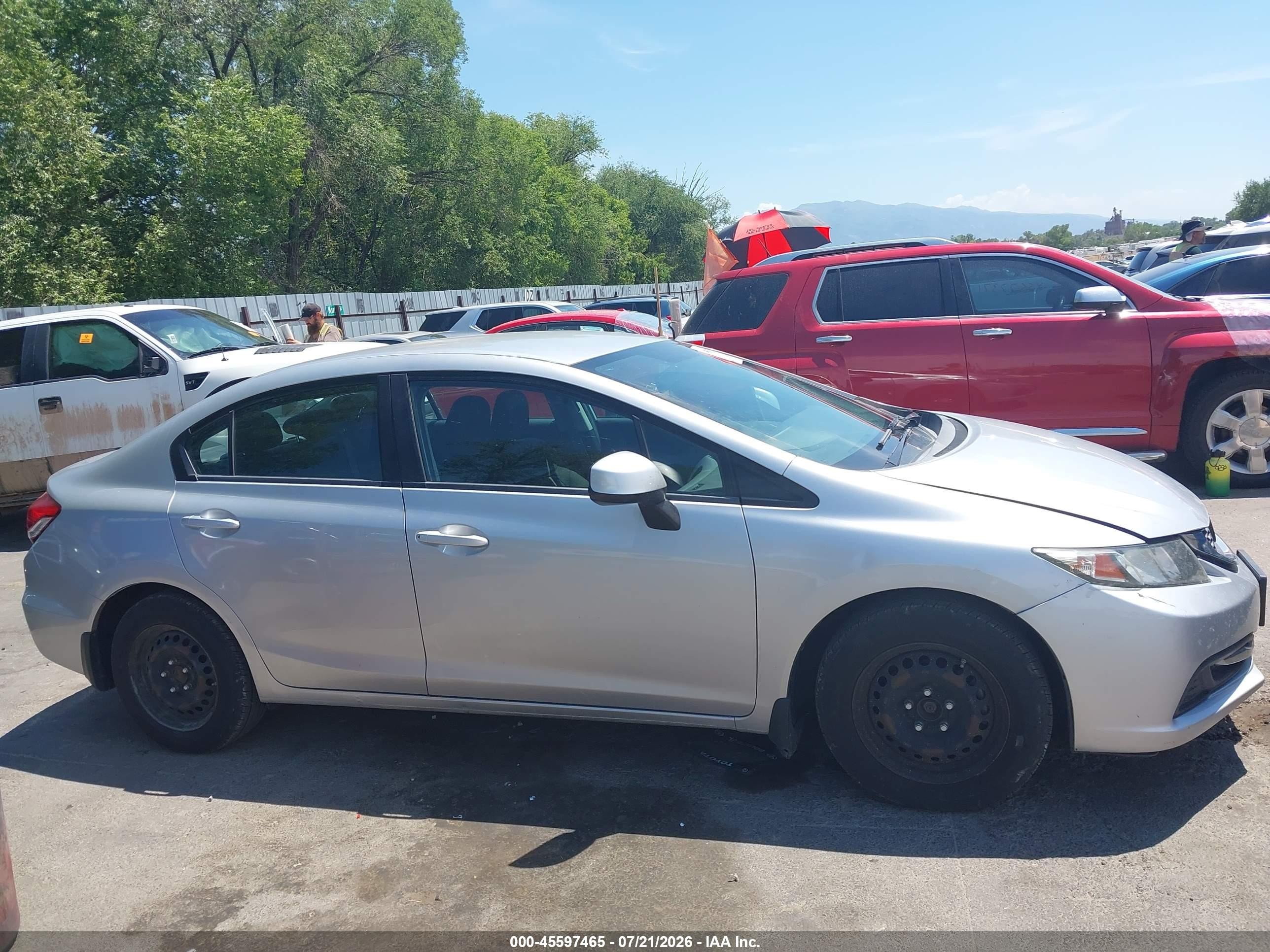 2013 Honda Civic Lx Silver vin: 2HGFB2F5XDH590276