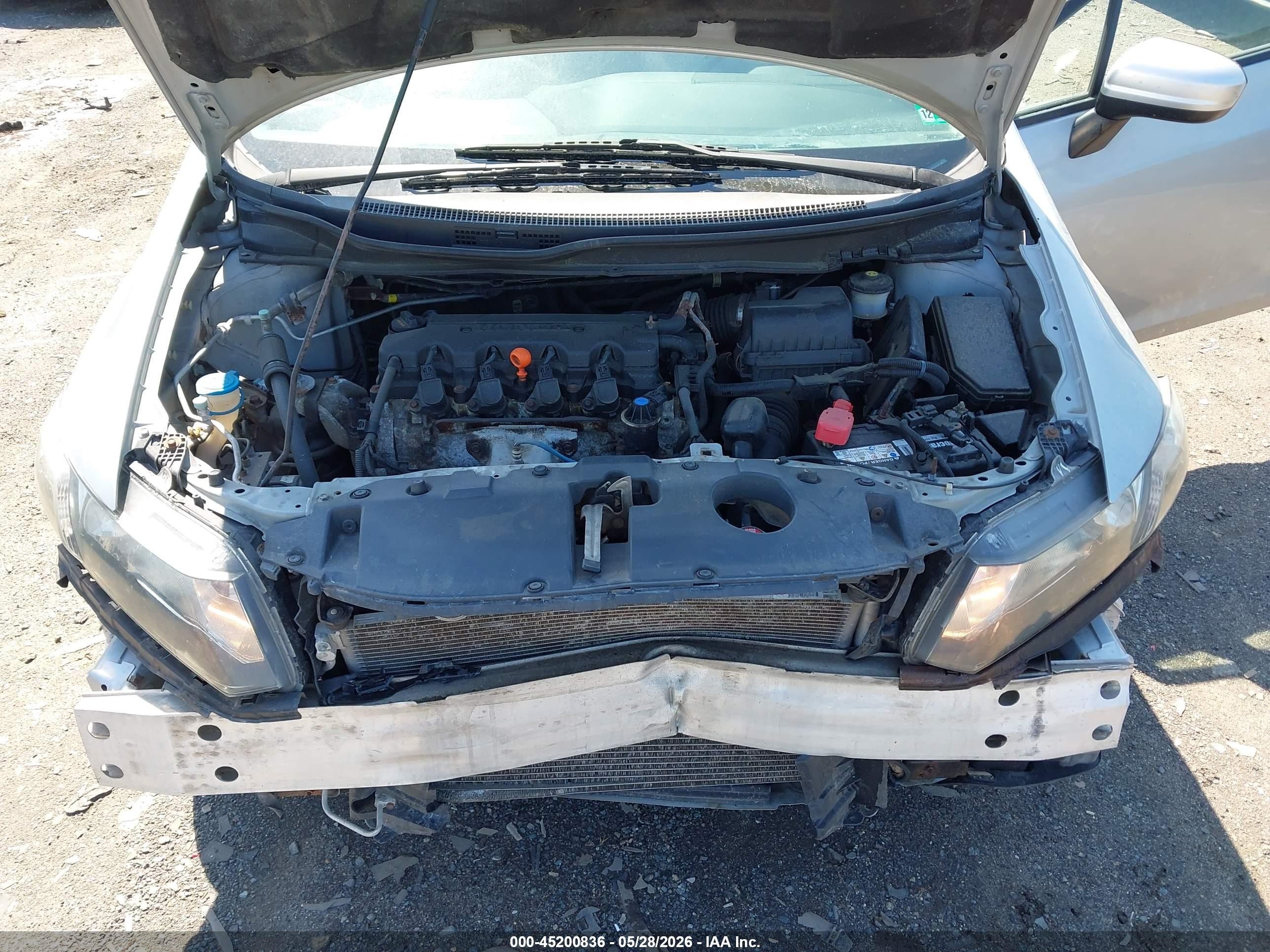 2014 Honda Civic Lx Silver vin: 2HGFB2F5XEH547607