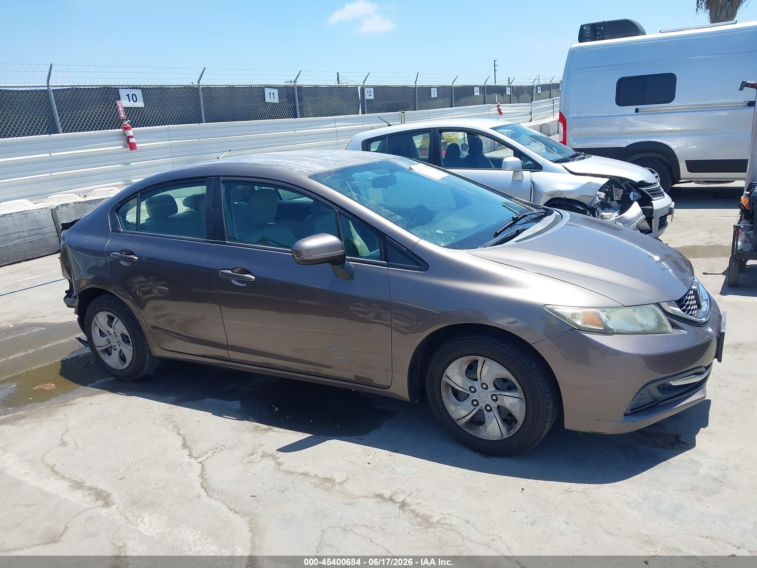2015 Honda Civic Lx Gray vin: 2HGFB2F5XFH533840
