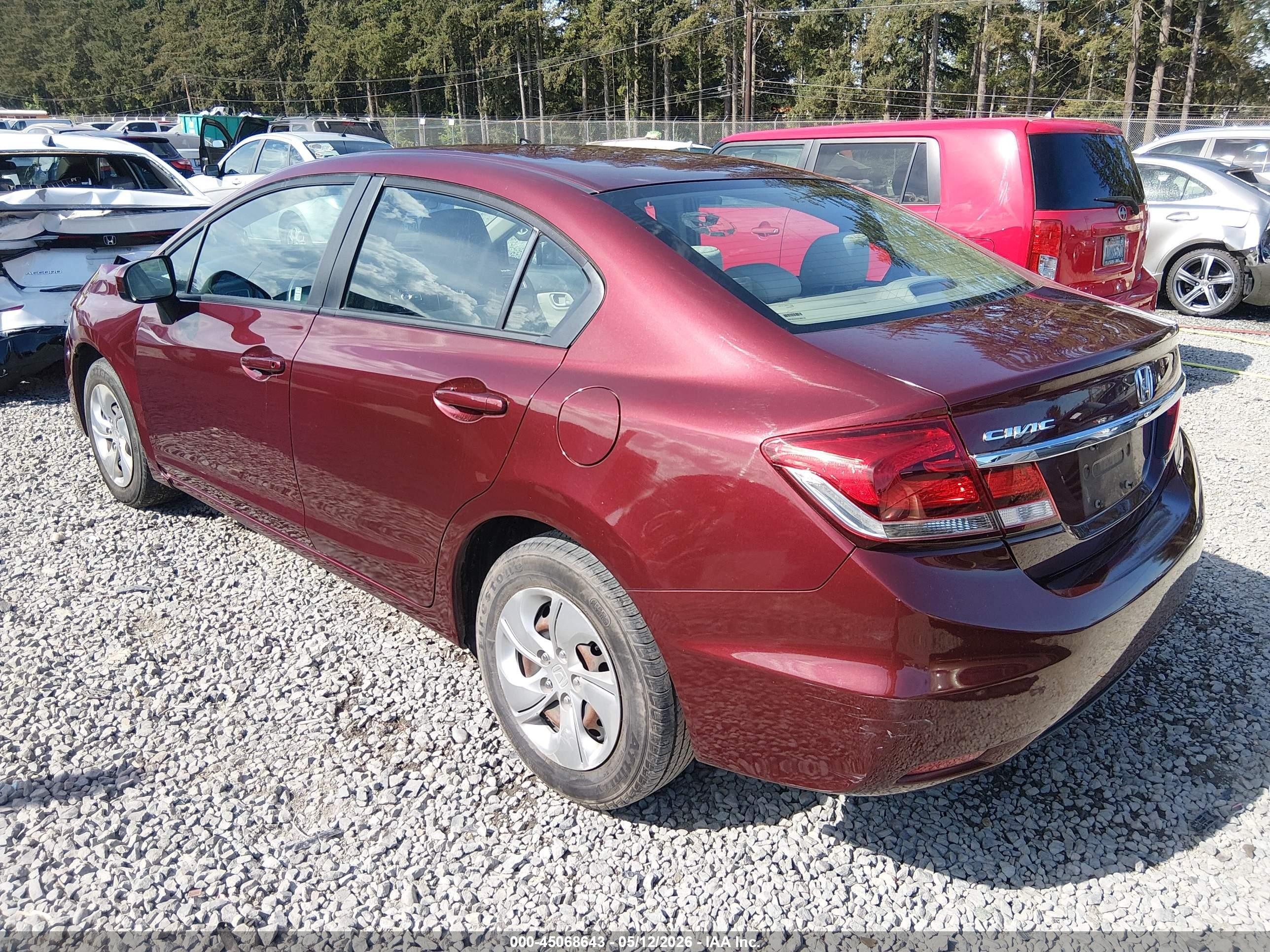2015 Honda Civic Lx Red vin: 2HGFB2F5XFH539427