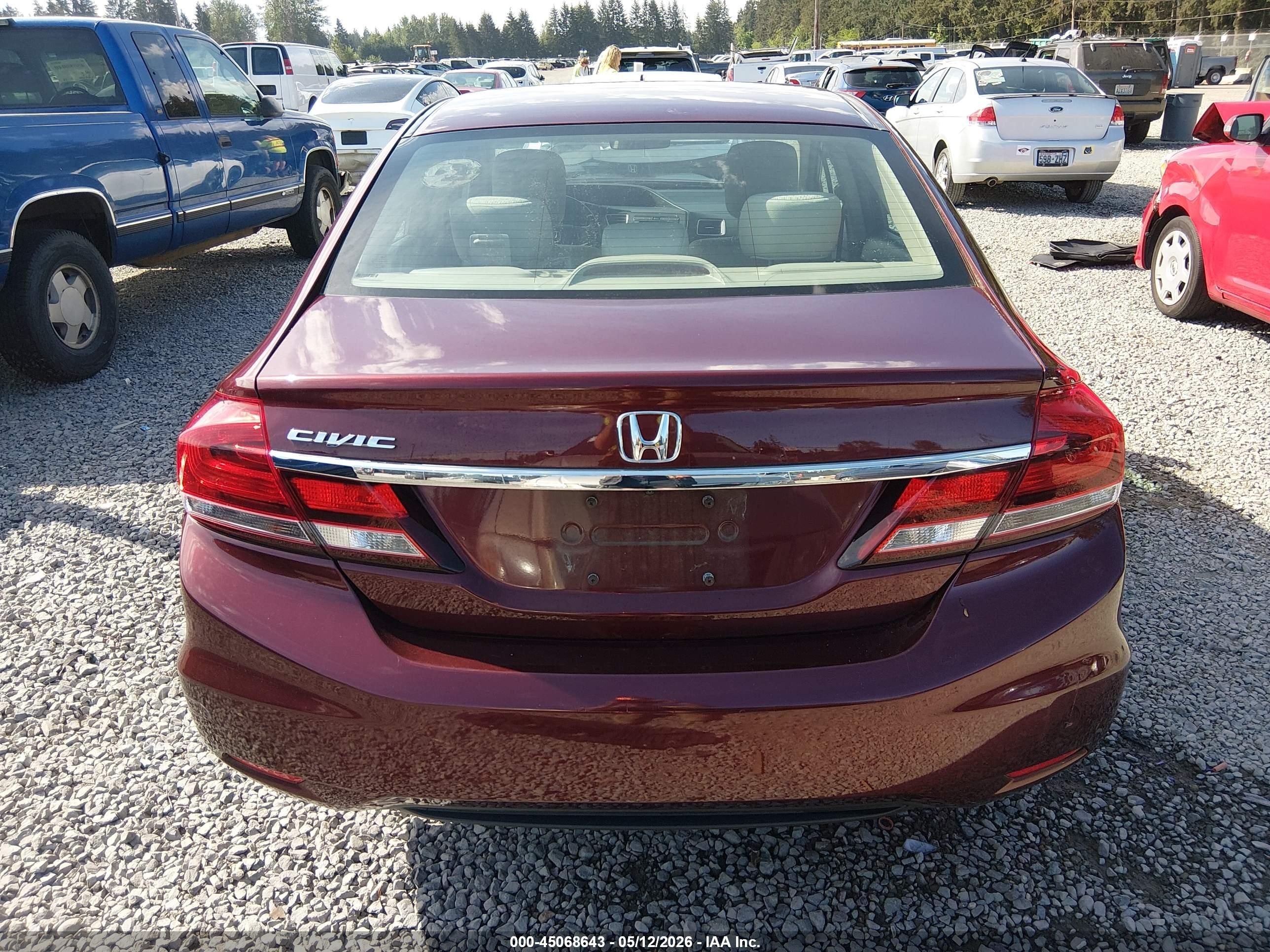2015 Honda Civic Lx Red vin: 2HGFB2F5XFH539427