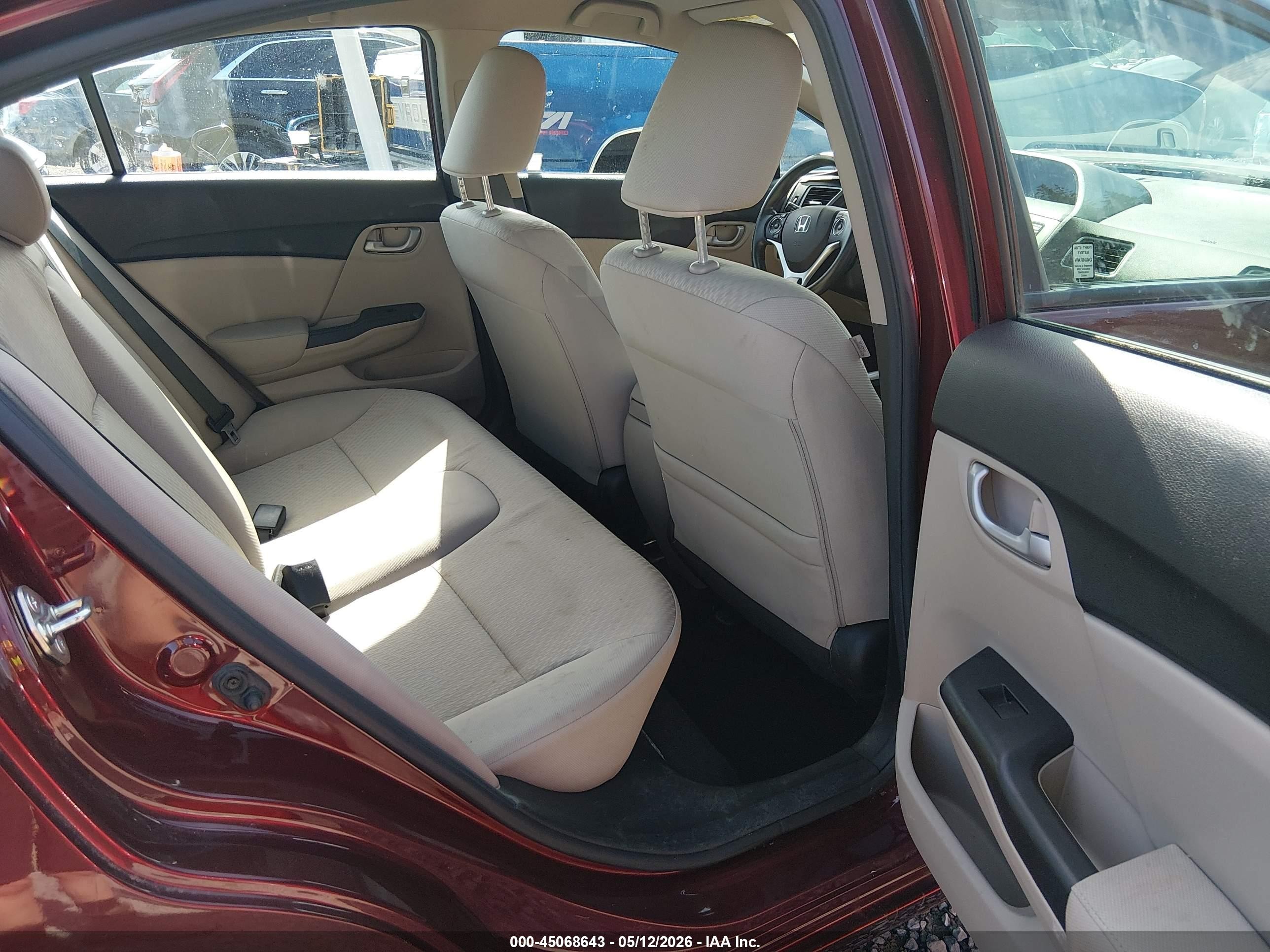 2015 Honda Civic Lx Red vin: 2HGFB2F5XFH539427