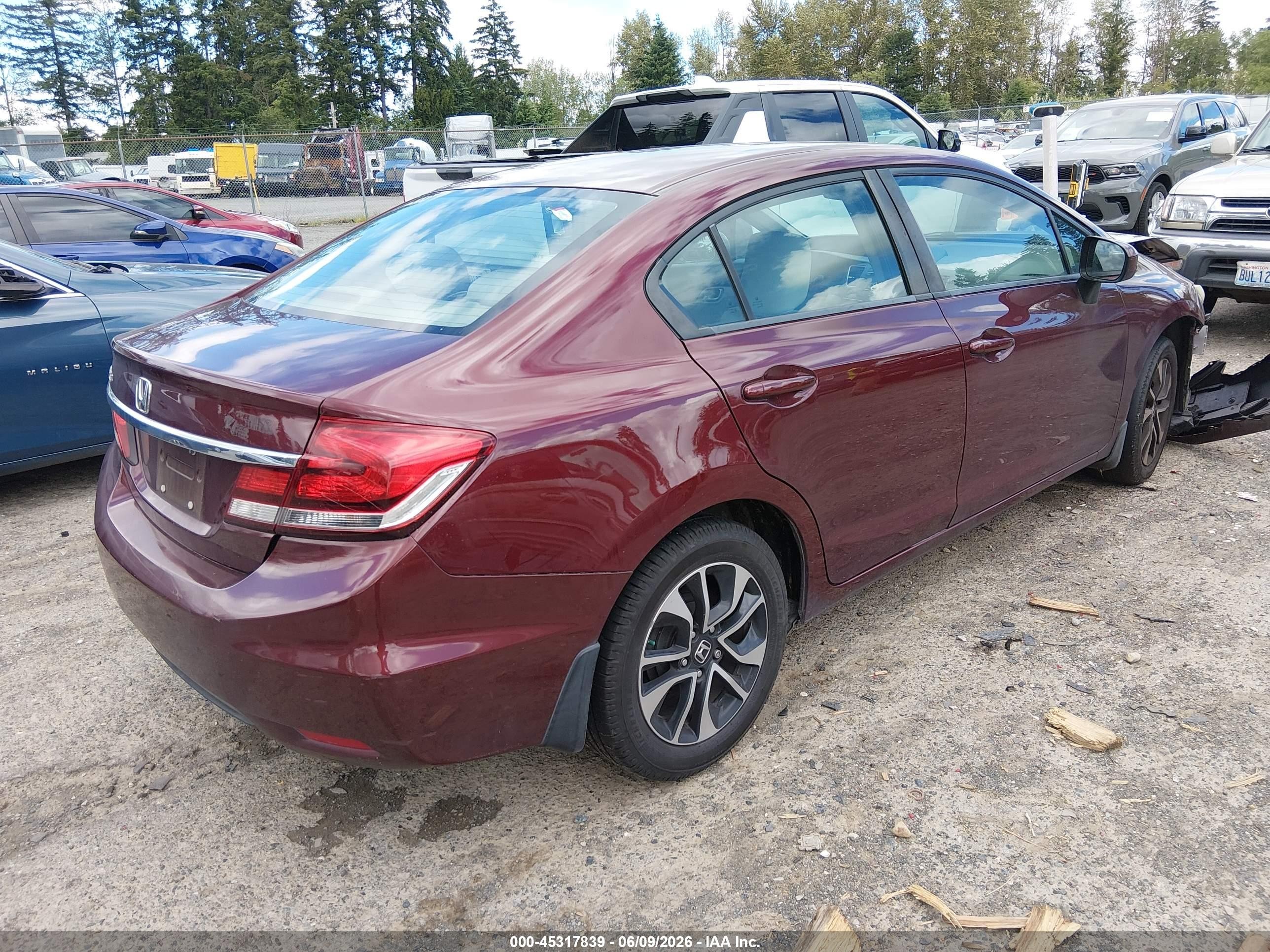 2015 Honda Civic Lx Red vin: 2HGFB2F5XFH539444