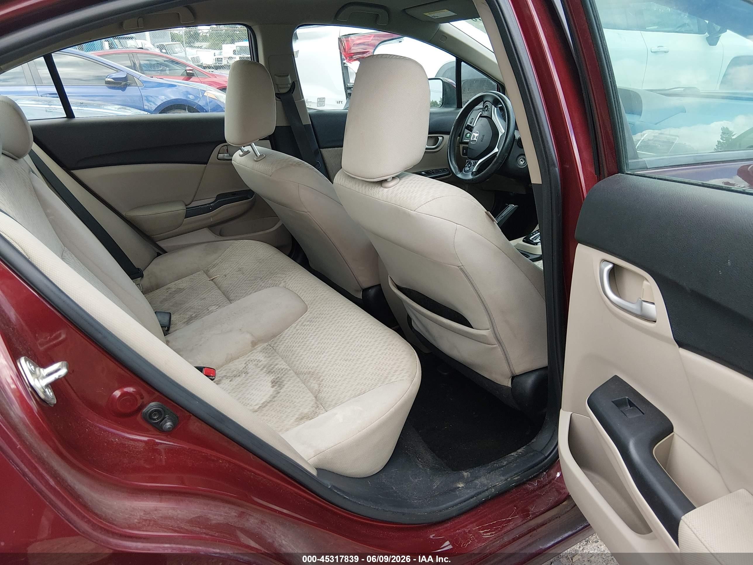 2015 Honda Civic Lx Red vin: 2HGFB2F5XFH539444