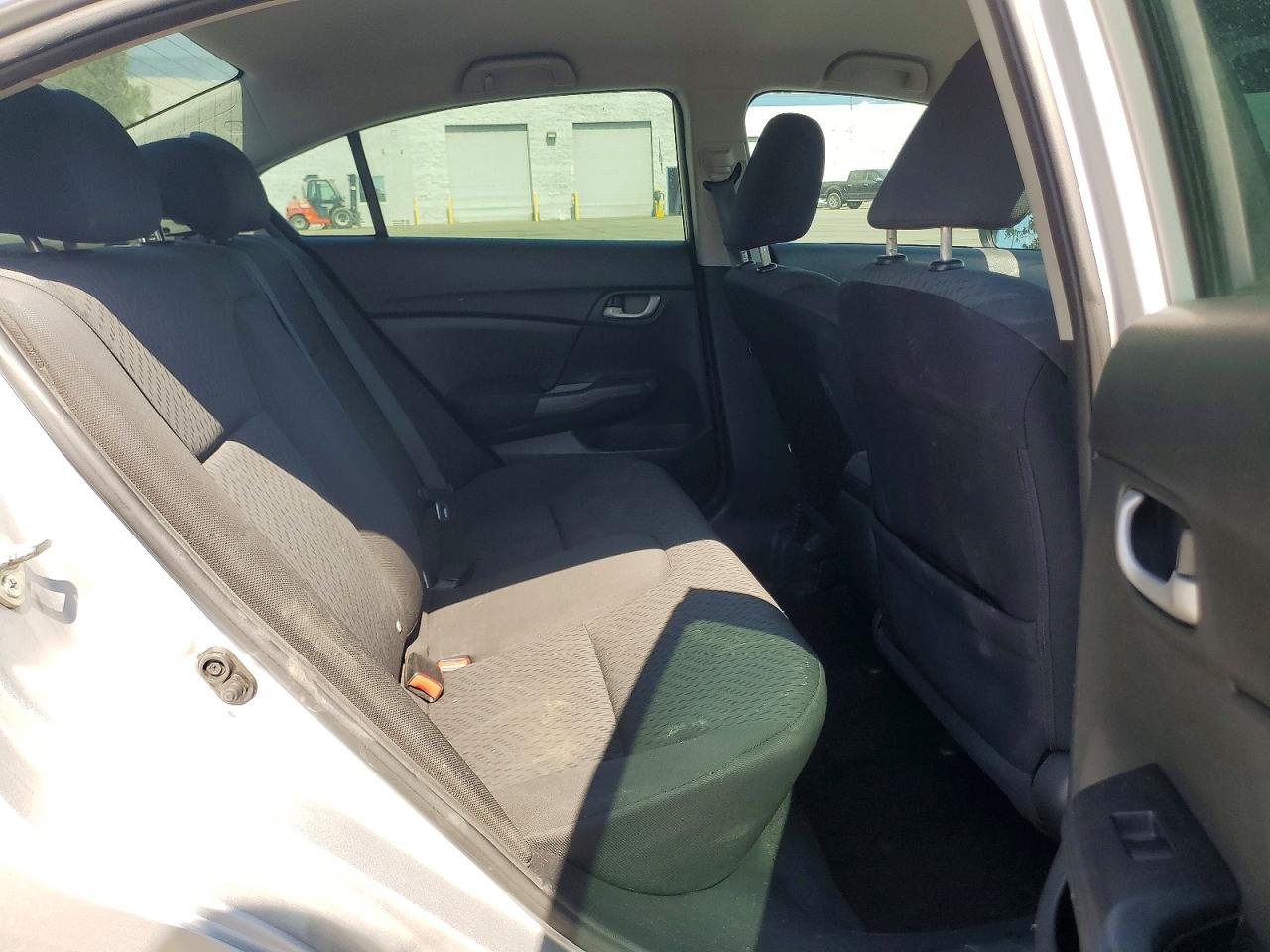 2015 Honda Civic Lx Silver vin: 2HGFB2F5XFH559547
